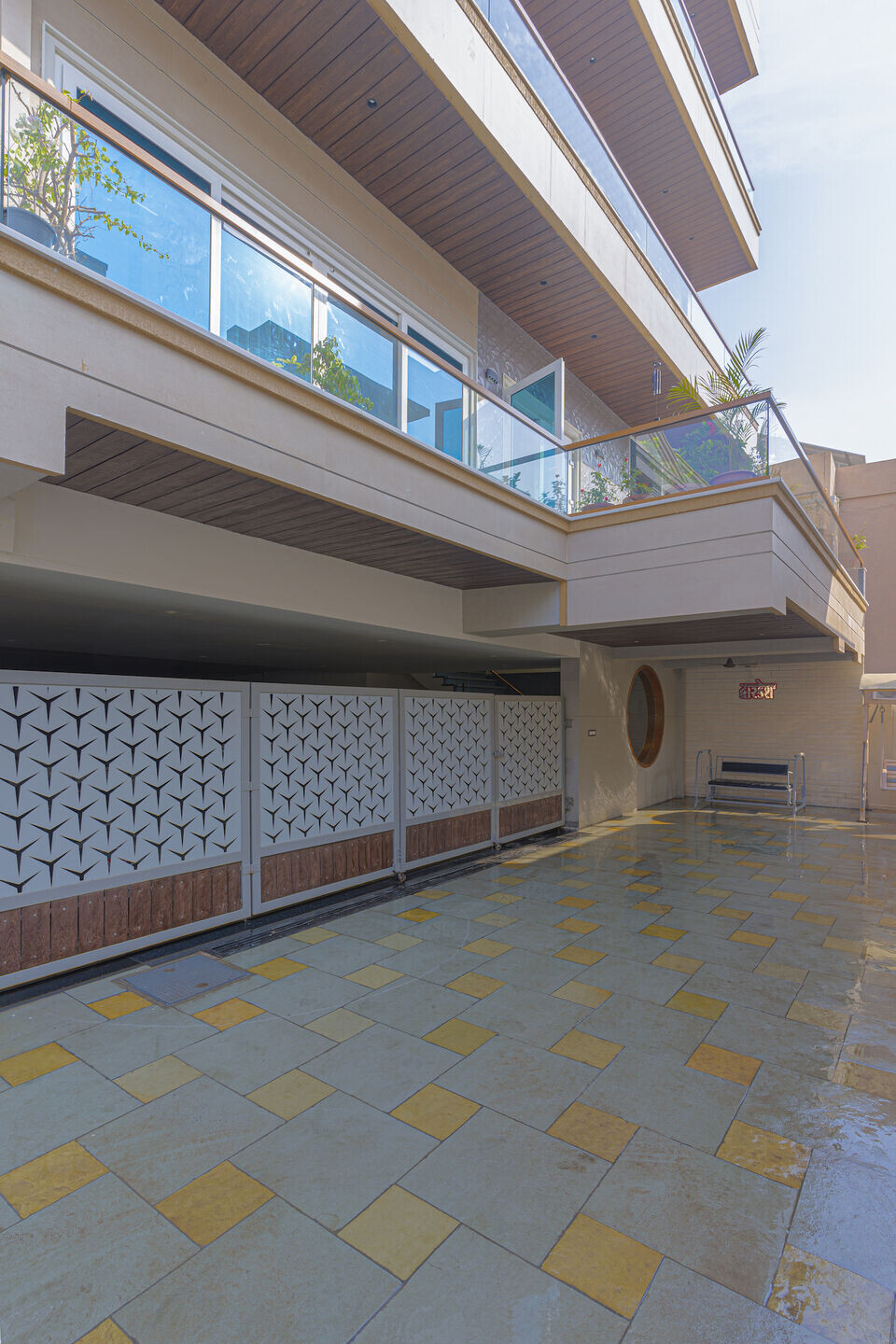 https://archello.com/story/114356/attachments/photos-videos/4 photo_credit LIVING_WITH_SAGAR (sagar bhavsar)