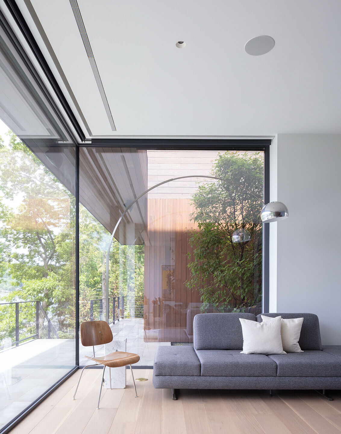 https://archello.com/story/114433/attachments/photos-videos/8 photo_credit Naho Kubota