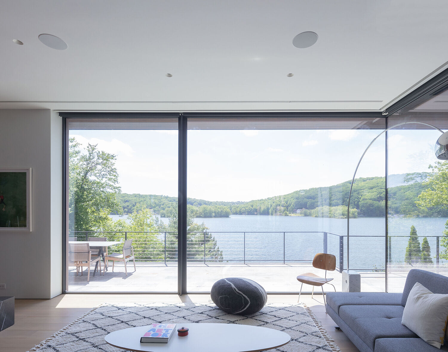 https://archello.com/story/114433/attachments/photos-videos/13 photo_credit Naho Kubota