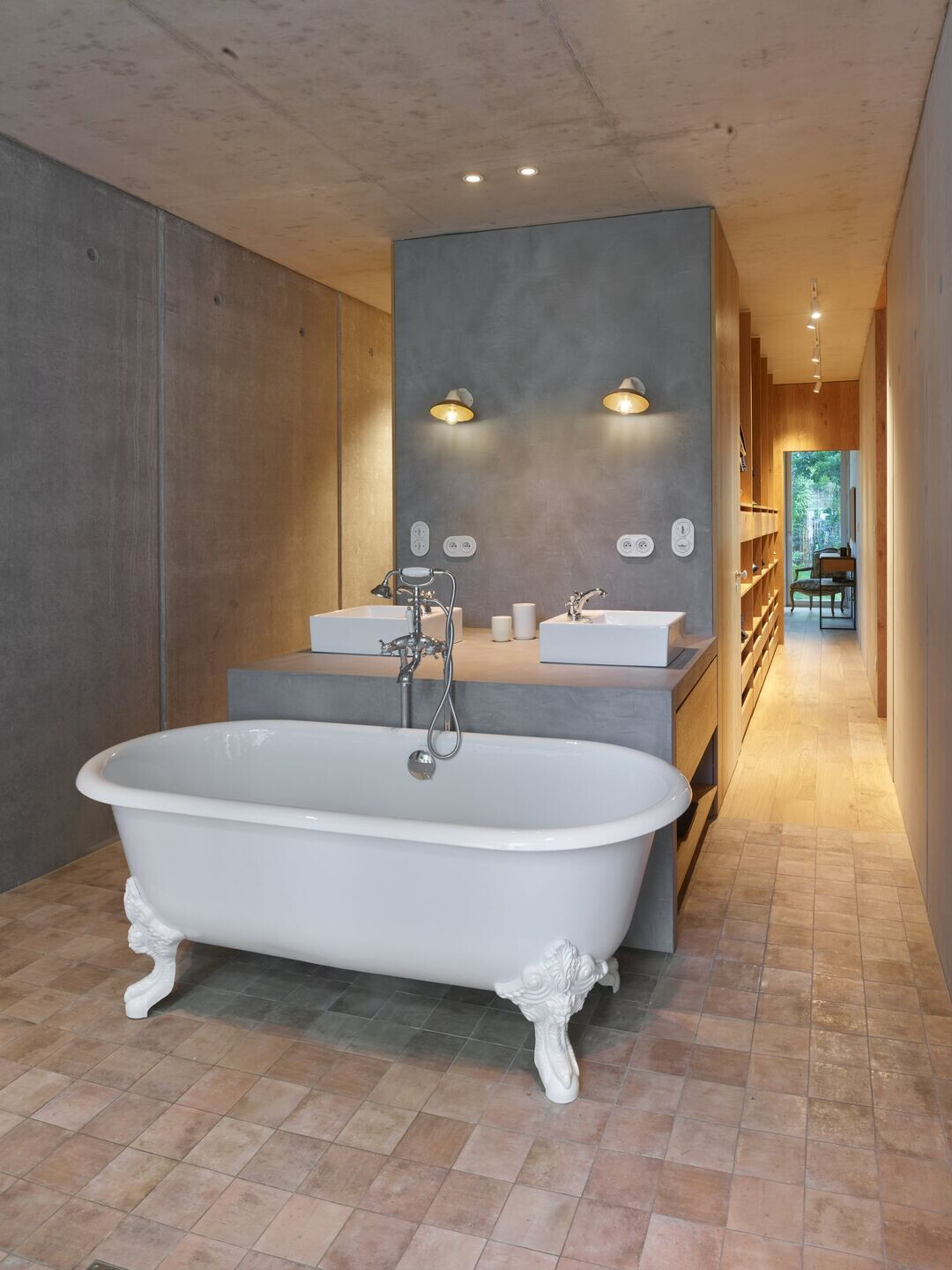 https://archello.com/story/114448/attachments/photos-videos/20 photo_credit Roland Halbe