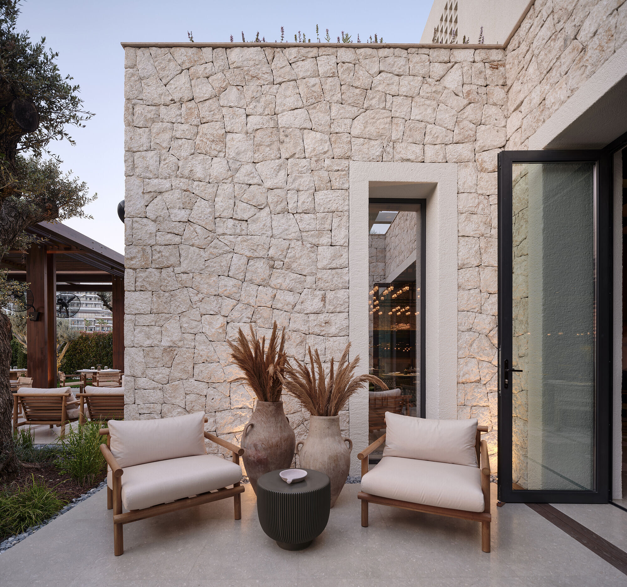 https://archello.com/story/114474/attachments/photos-videos/14 photo_credit Cemal Emden