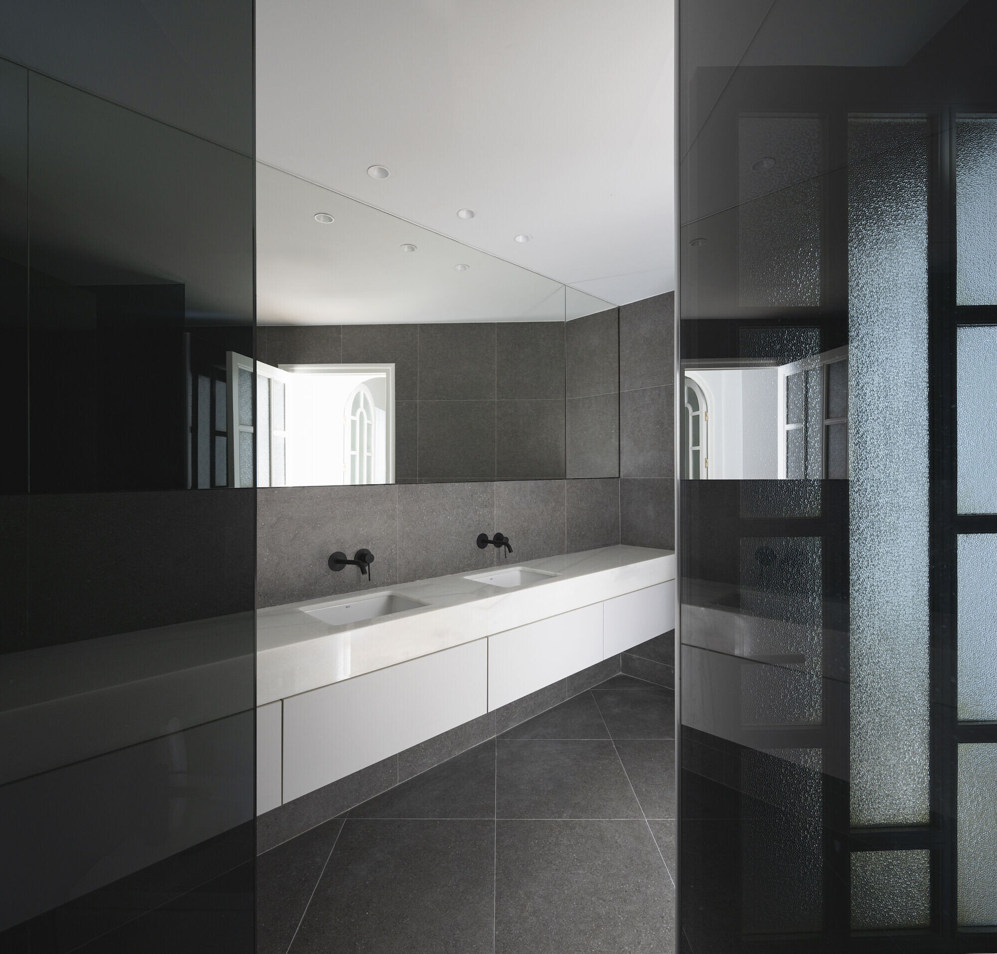 https://archello.com/story/114473/attachments/photos-videos/17 photo_credit David Zarzoso