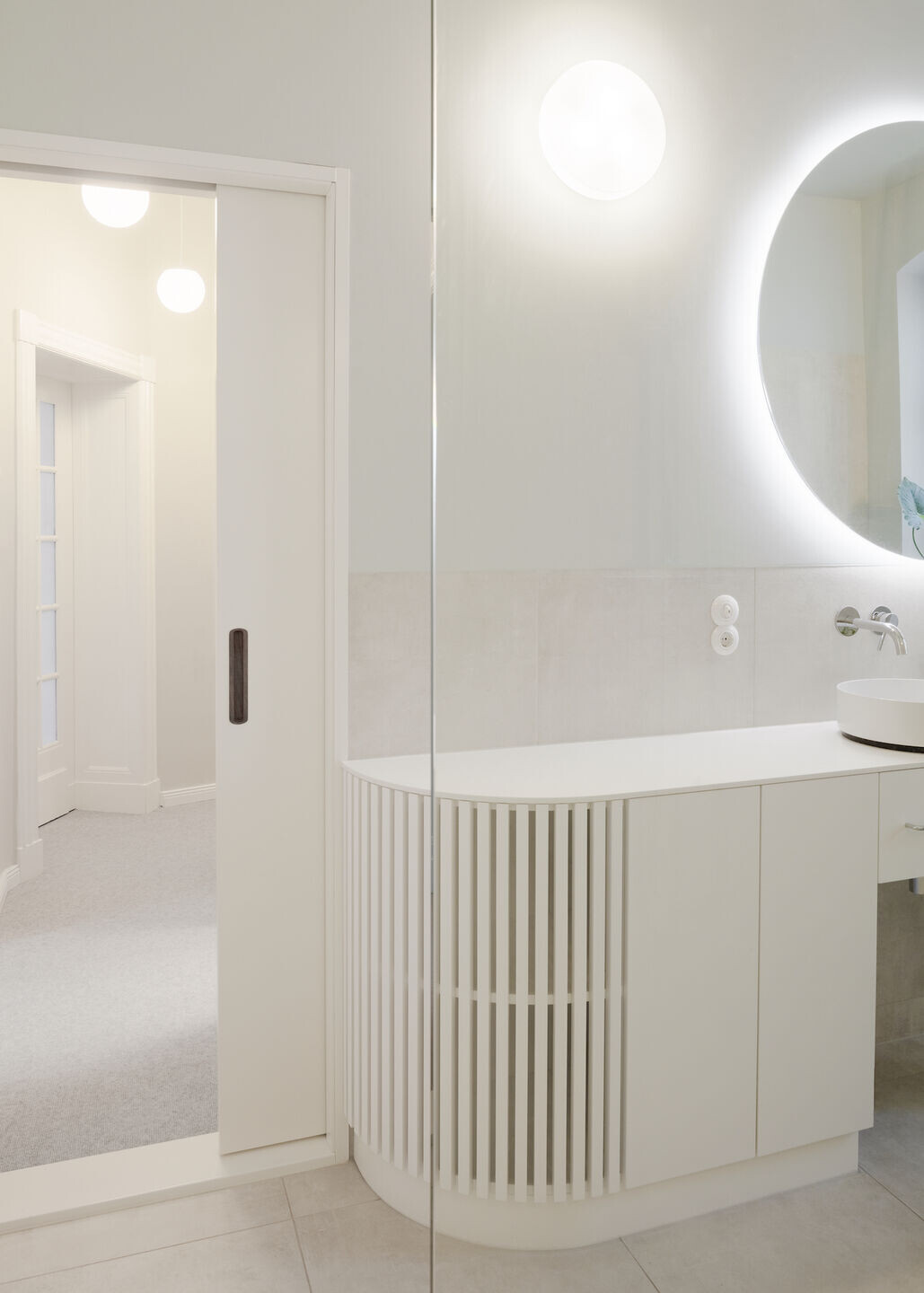 https://archello.com/story/114484/attachments/photos-videos/3 photo_credit hiepler, brunier
