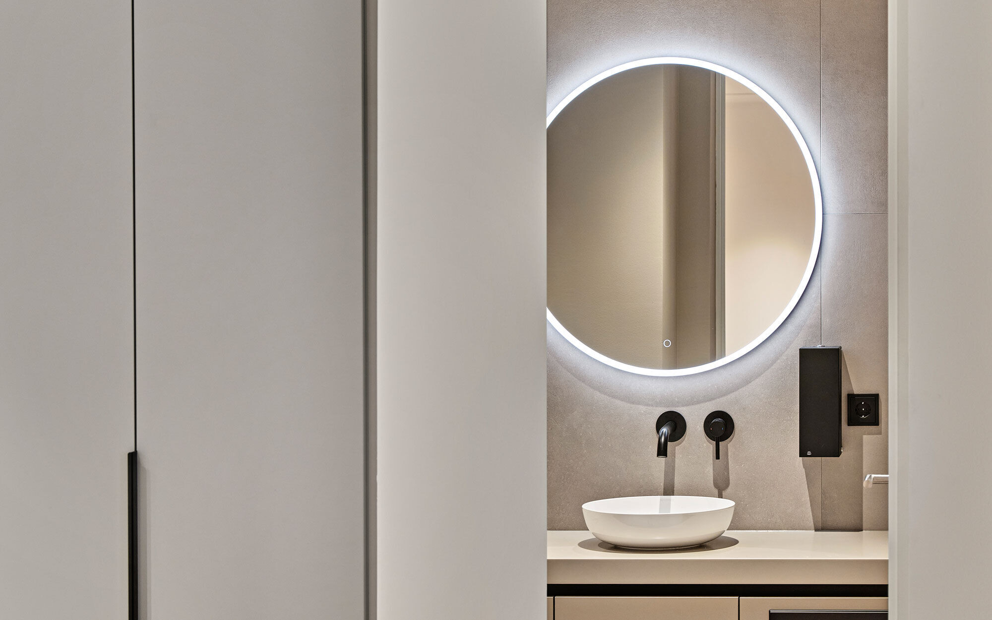 https://archello.com/story/114510/attachments/photos-videos/6 photo_credit Edzard Probst for Oliv Architekten