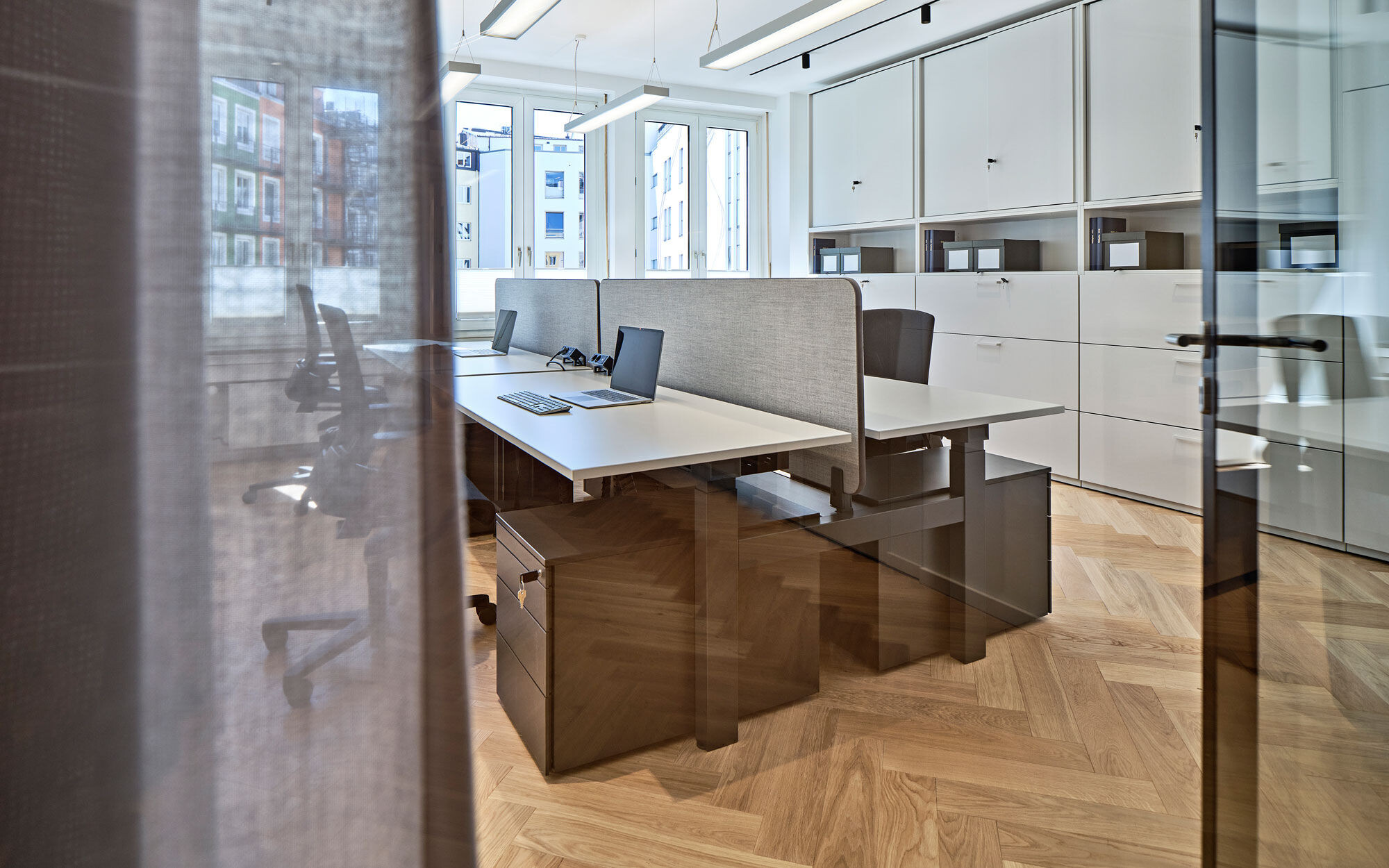 https://archello.com/story/114510/attachments/photos-videos/3 photo_credit Edzard Probst for Oliv Architekten