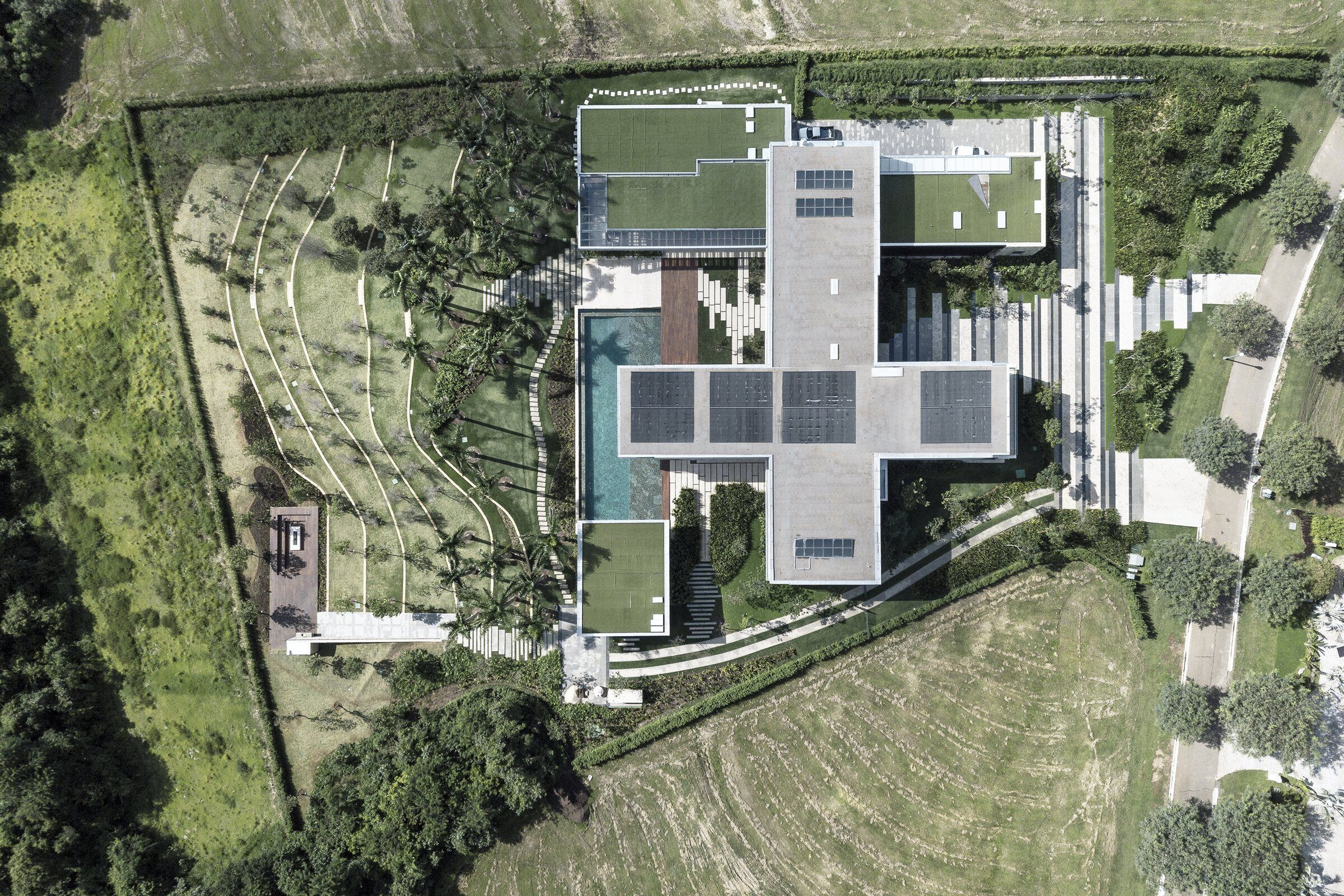 https://archello.com/story/114589/attachments/photos-videos/4