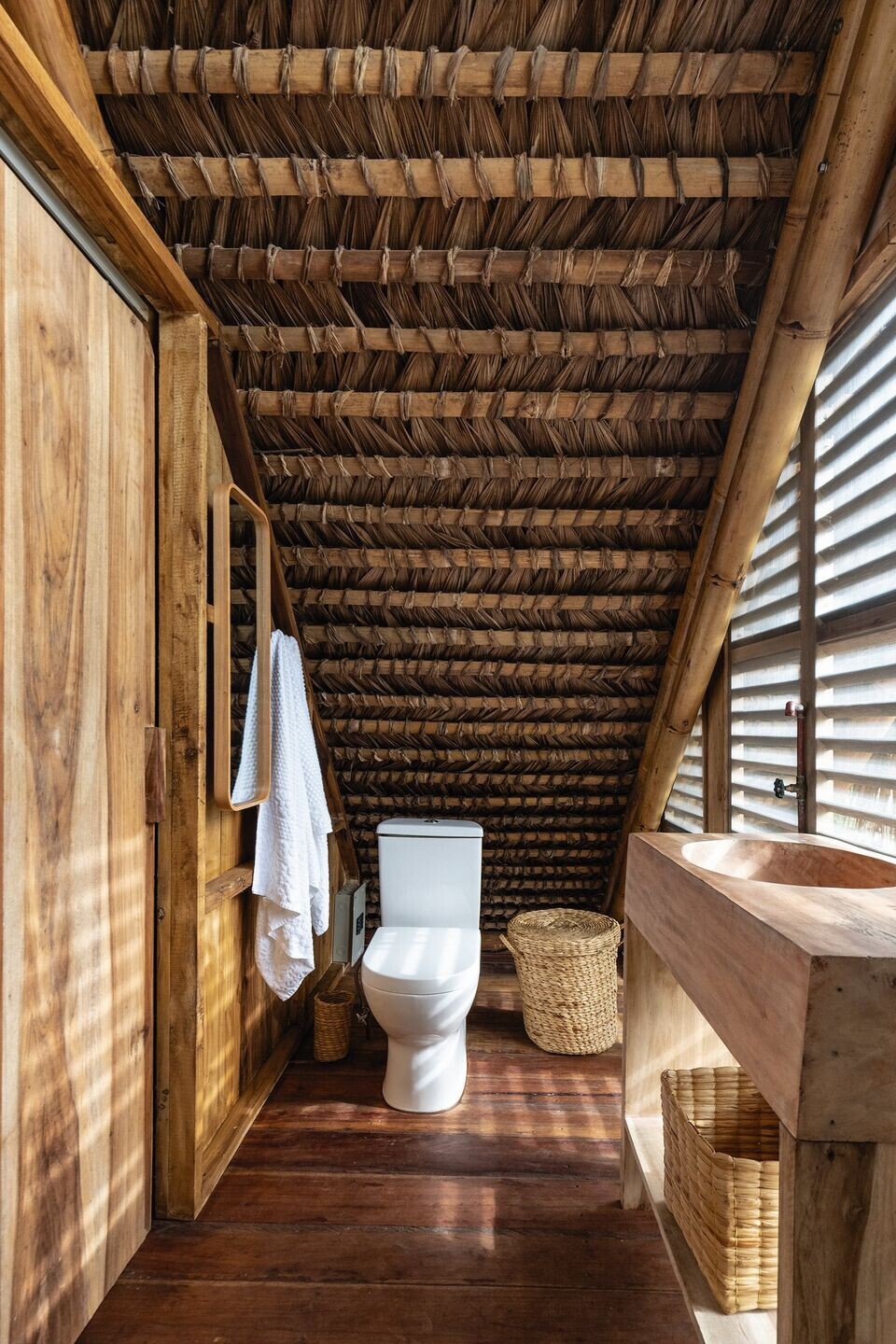 https://archello.com/story/114701/attachments/photos-videos/12 photo_credit JAG studio