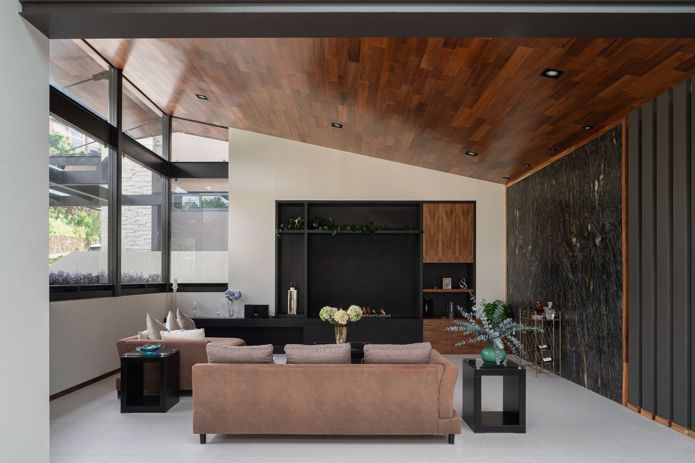 https://archello.com/story/114778/attachments/photos-videos/6 photo_credit César Belio