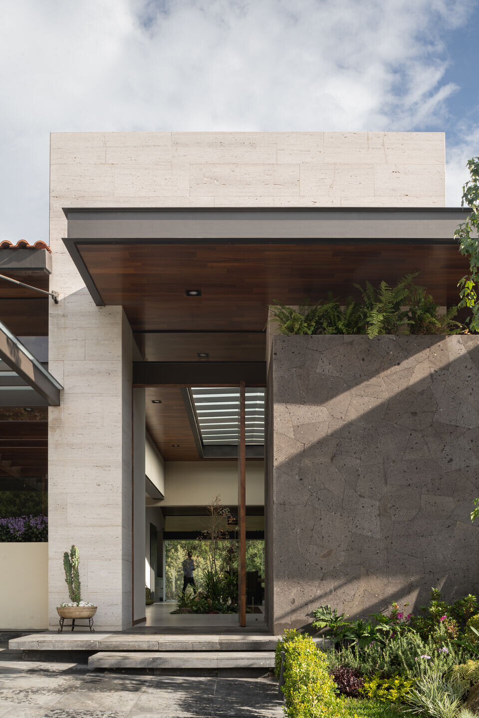 https://archello.com/story/114778/attachments/photos-videos/3 photo_credit César Belio