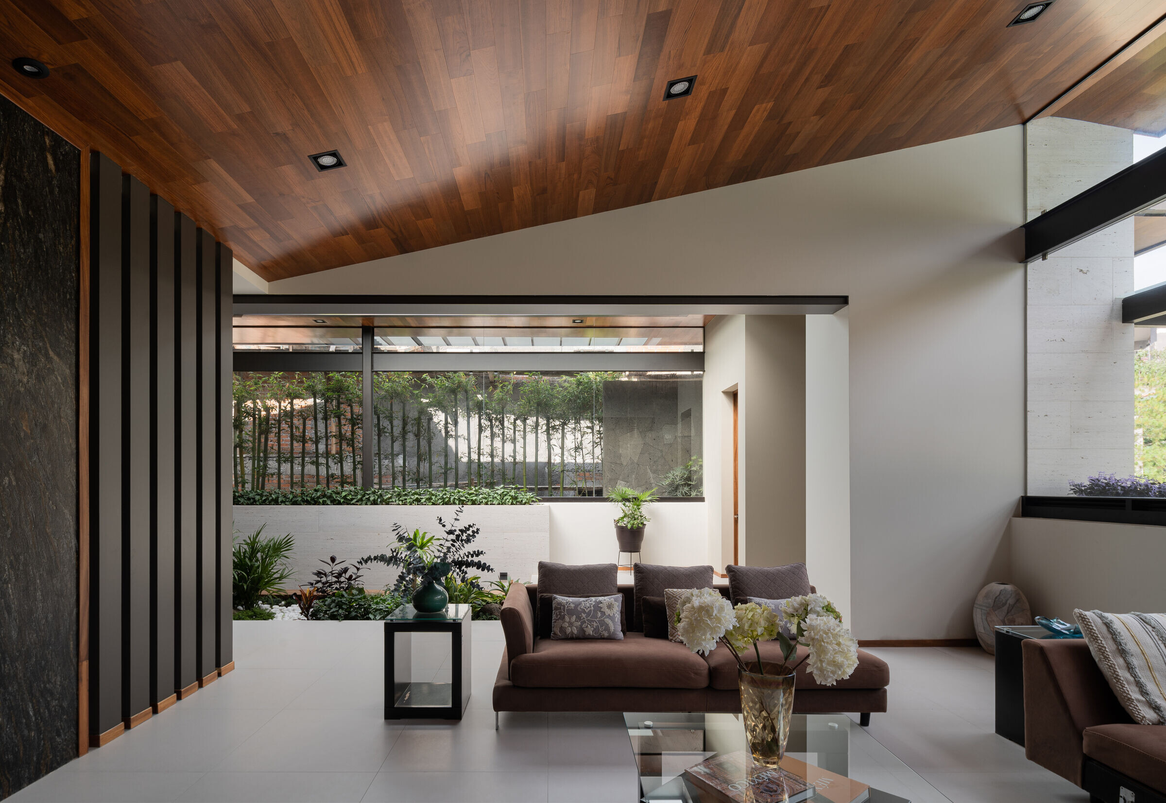 https://archello.com/story/114778/attachments/photos-videos/8 photo_credit César Belio