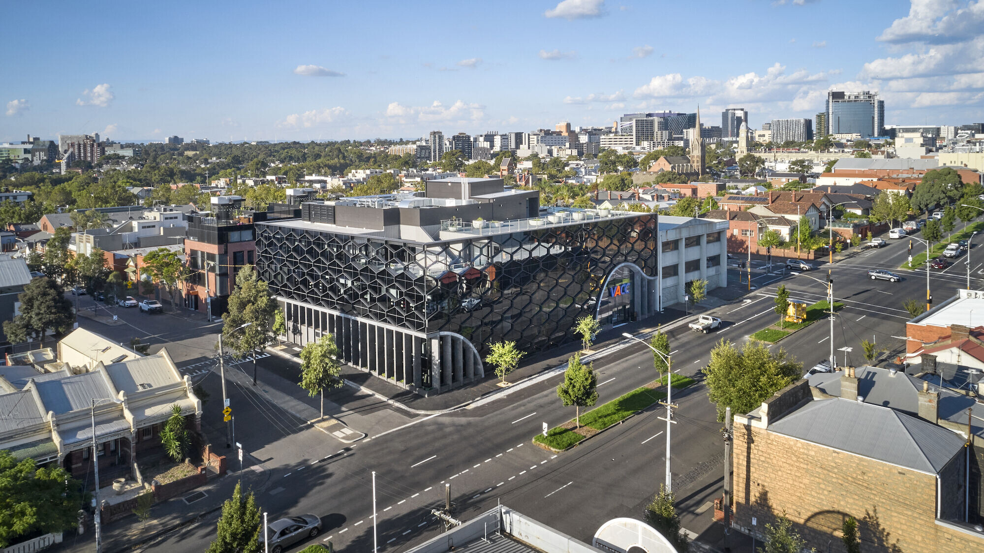 https://archello.com/story/114799/attachments/photos-videos/23 photo_credit Peter Bennetts