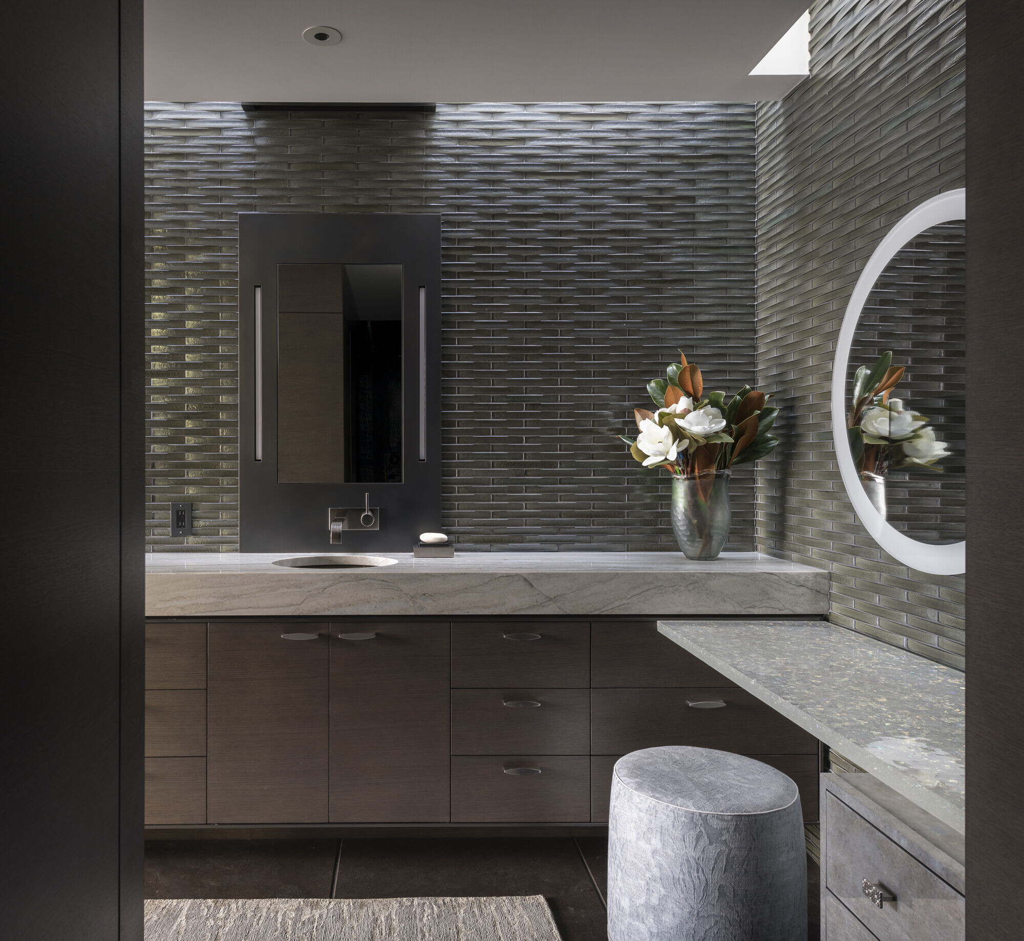 https://archello.com/story/114782/attachments/photos-videos/16 photo_credit Aaron Leitz