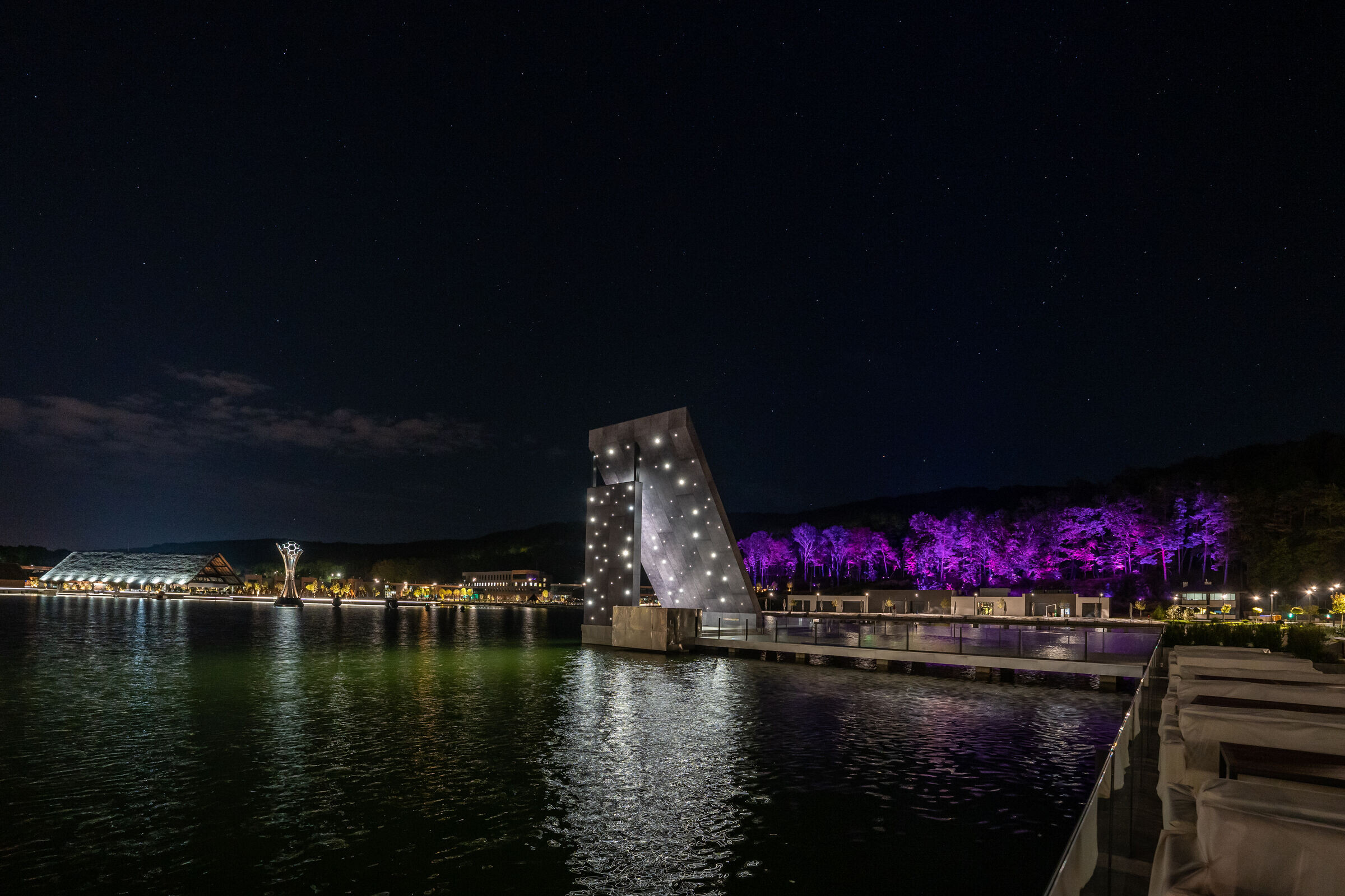 https://archello.com/story/114879/attachments/photos-videos/12 photo_credit Expolight