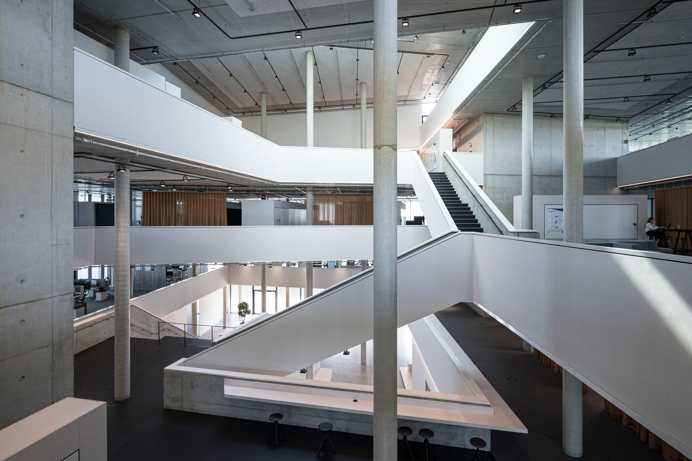 https://archello.com/story/114907/attachments/photos-videos/21 photo_credit laurian ghinițoiu