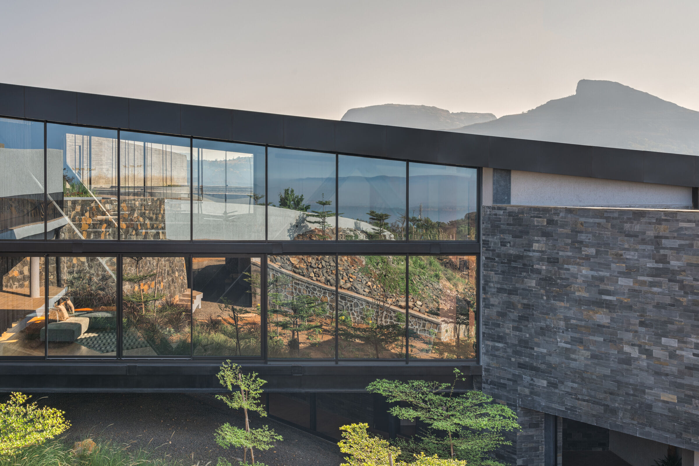 https://archello.com/story/114922/attachments/photos-videos/4 photo_credit Fabien Charuau