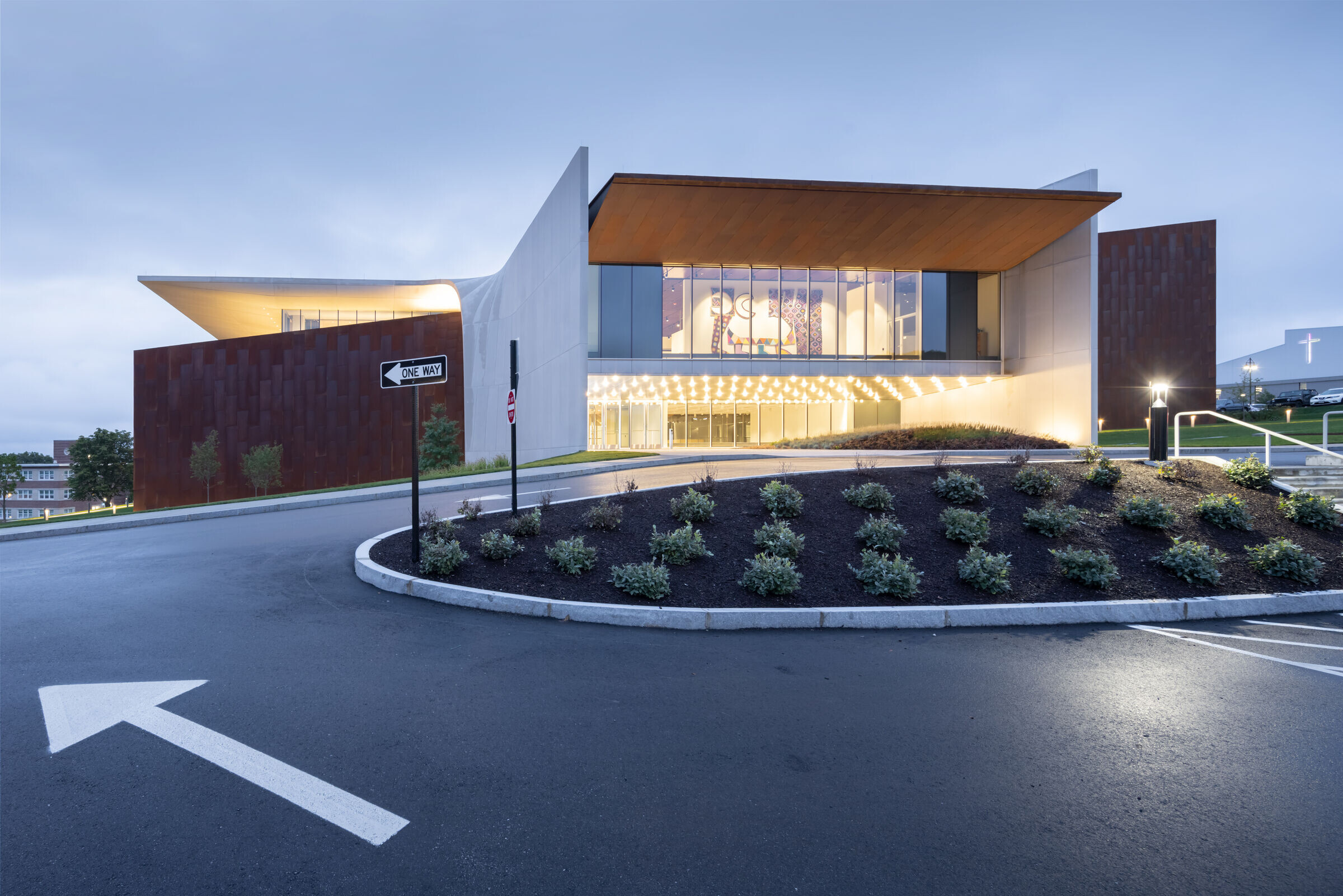 https://archello.com/story/115036/attachments/photos-videos/4 photo_credit Photography by Iwan Baan, Courtesy of Diller Scofidio + Renfro