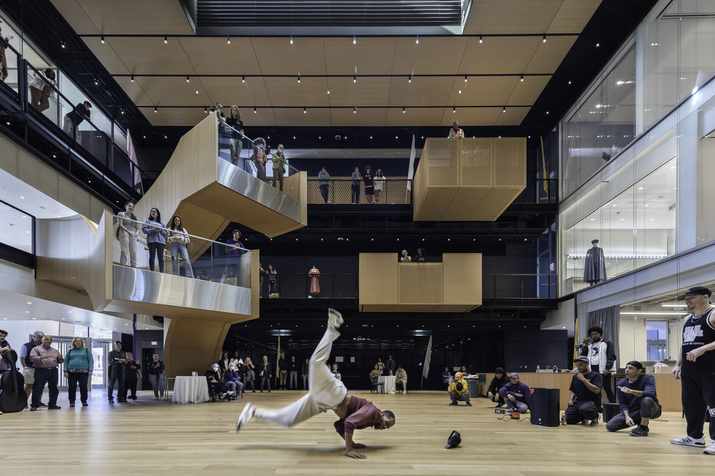 https://archello.com/story/115036/attachments/photos-videos/17 photo_credit Photography by Brett Beyer, Courtesy of Diller Scofidio + Renfro