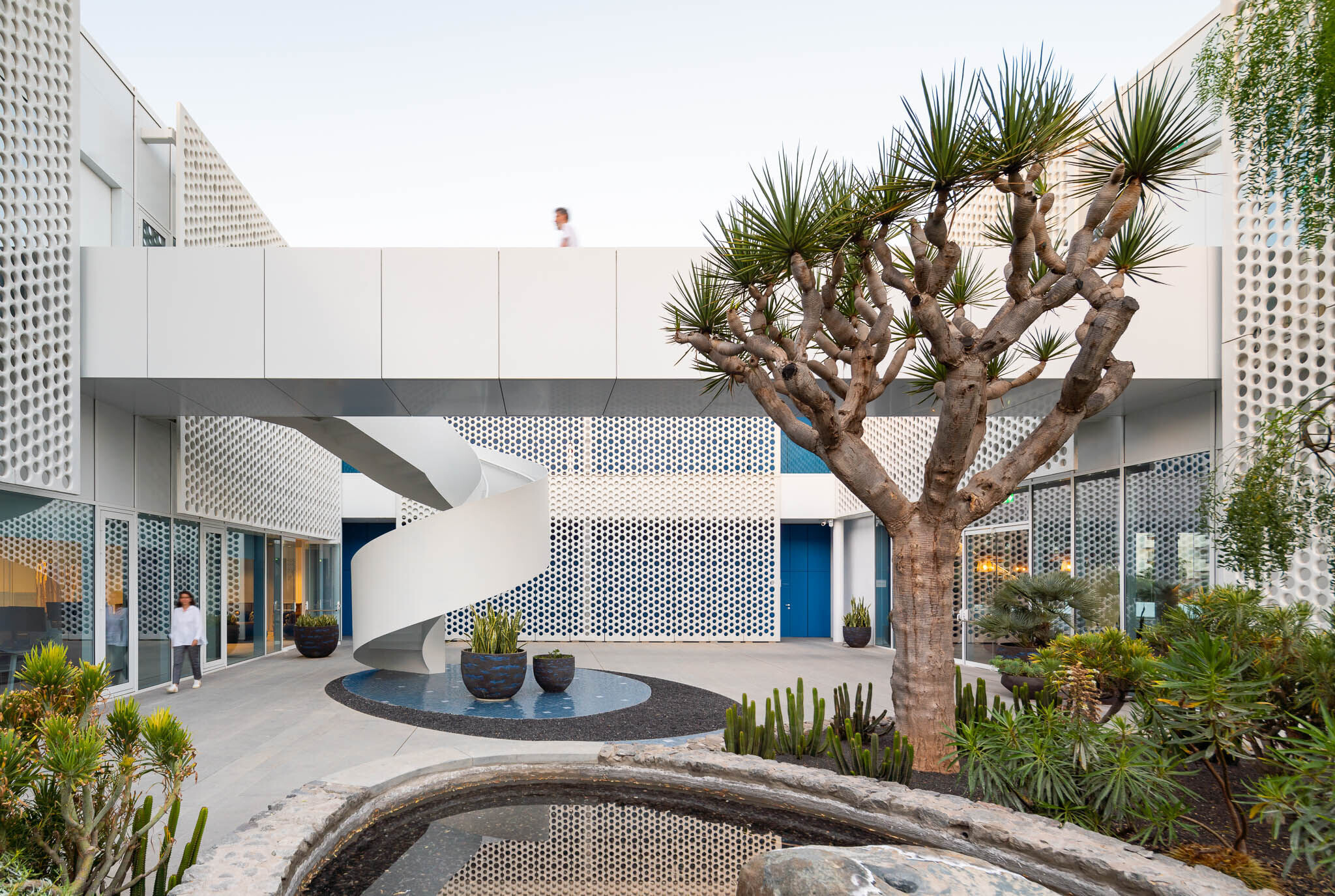 https://archello.com/story/115061/attachments/photos-videos/6 photo_credit Simón García | arqfoto