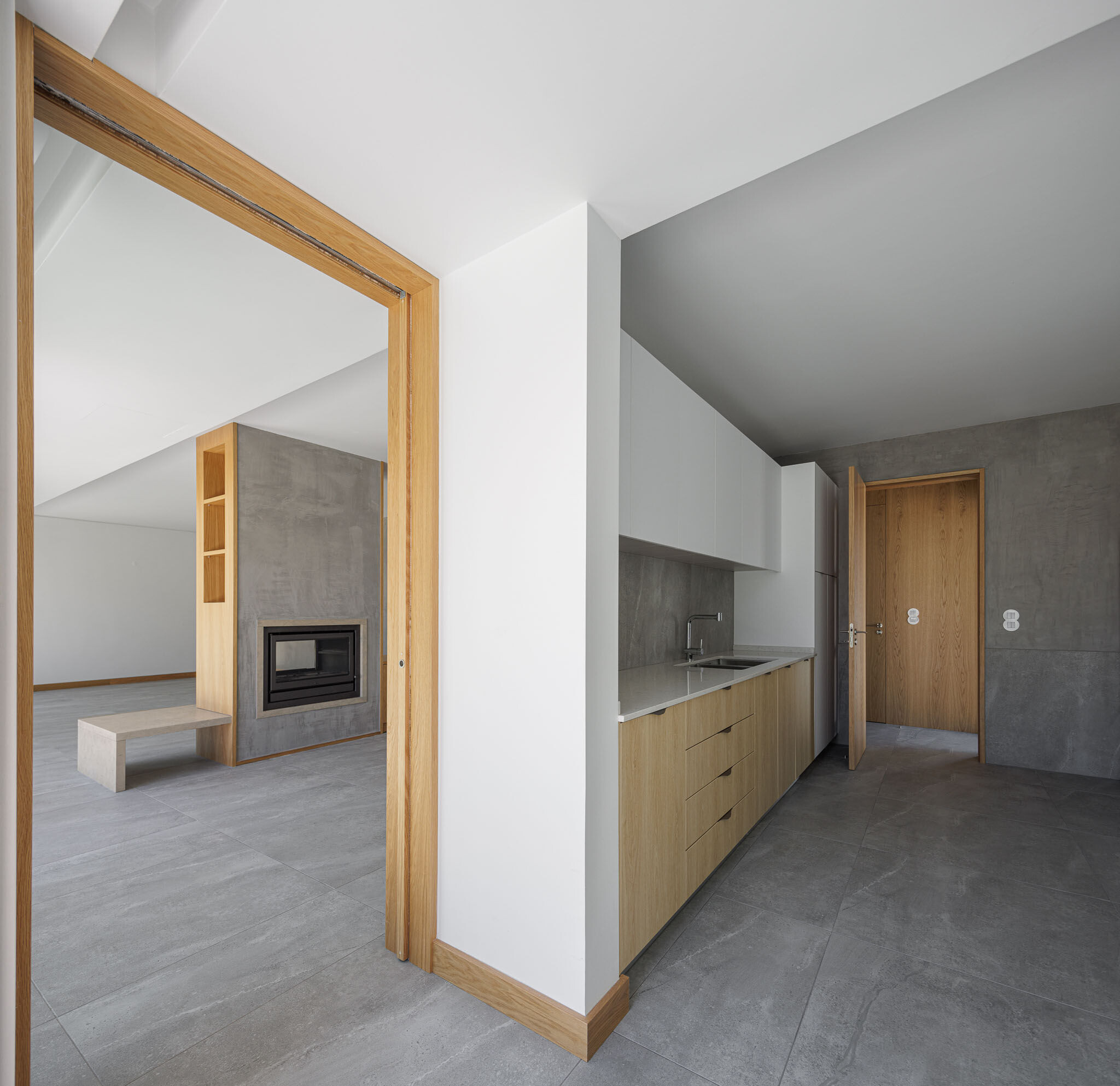https://archello.com/story/115162/attachments/photos-videos/46 photo_credit Ivo Tavares Studio