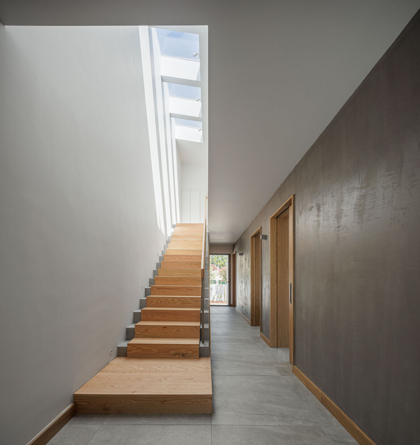 https://archello.com/story/115162/attachments/photos-videos/48 photo_credit Ivo Tavares Studio