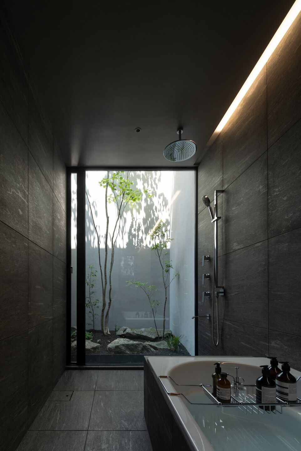 https://archello.com/story/115235/attachments/photos-videos/14 photo_credit Masao Nishikawa