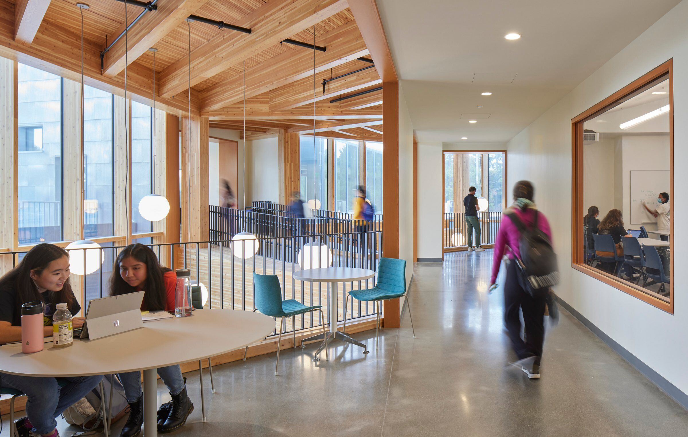https://archello.com/story/115210/attachments/photos-videos/10 photo_credit Dave Burk © SOM
