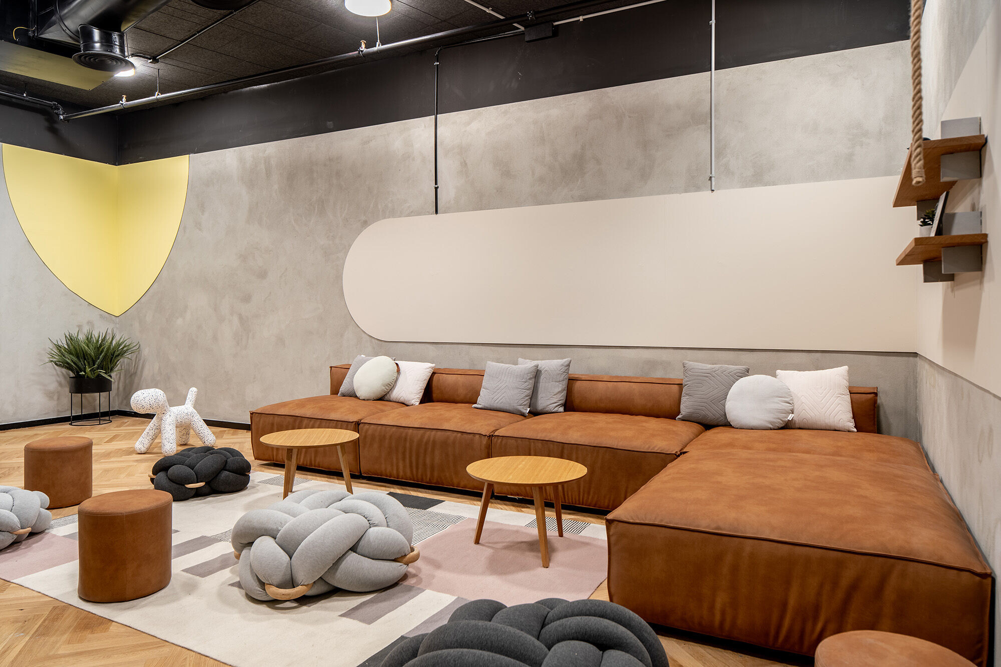 https://archello.com/story/115263/attachments/photos-videos/10 photo_credit Peled studio