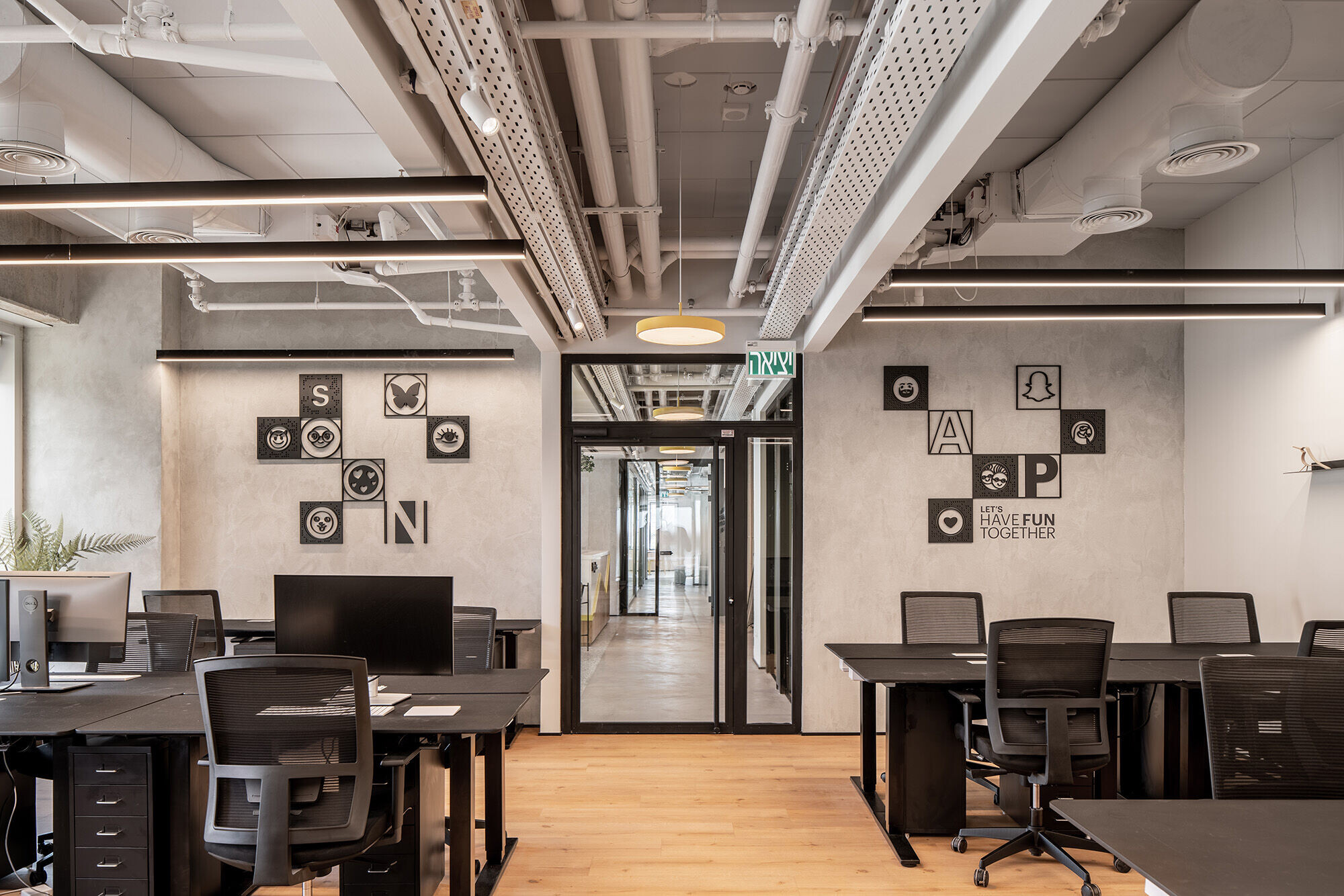 https://archello.com/story/115263/attachments/photos-videos/12 photo_credit Peled studio
