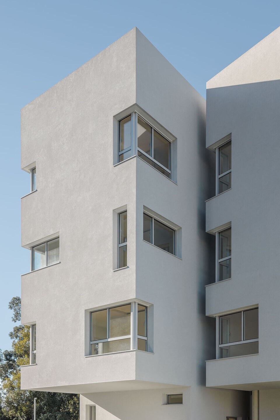 https://archello.com/story/115294/attachments/photos-videos/9 photo_credit Ivo Tavares Studio