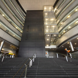 University of Auckland Business School Complex in association with FJMT 