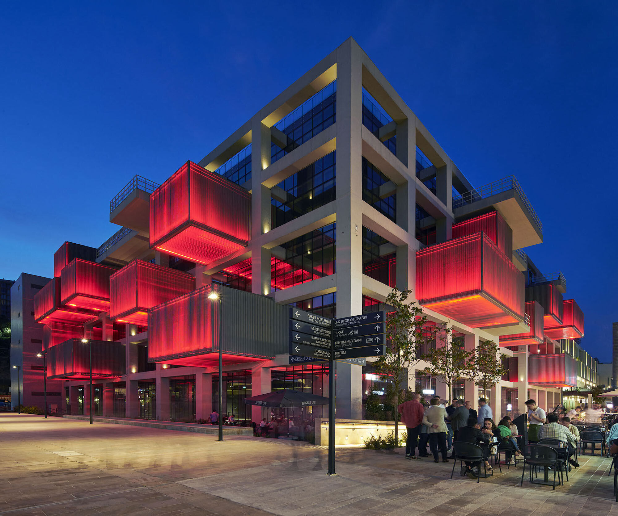 https://archello.com/story/115346/attachments/photos-videos/69 photo_credit Thomas Mayer