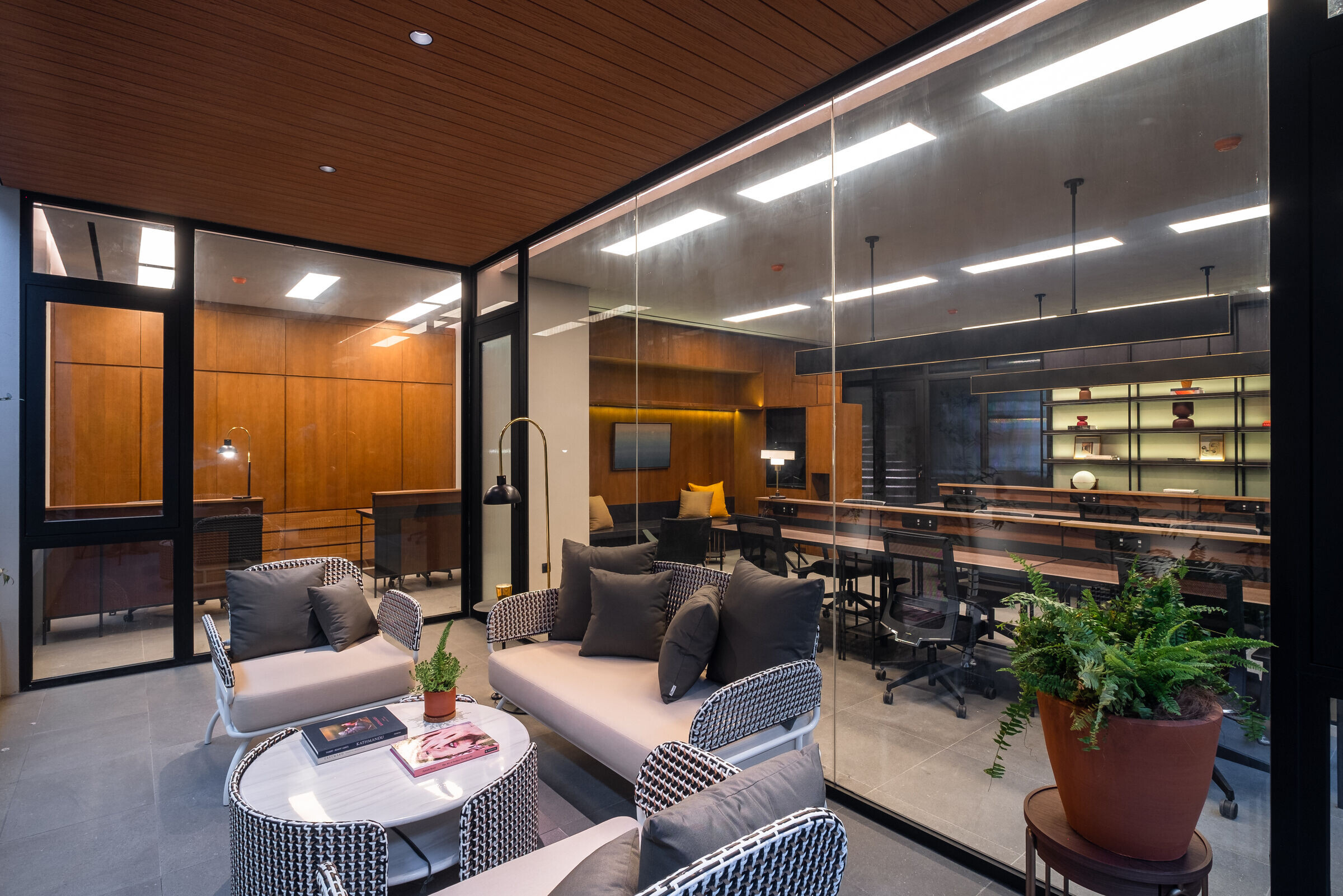 https://archello.com/story/115373/attachments/photos-videos/12 photo_credit Liandro Siringoringo