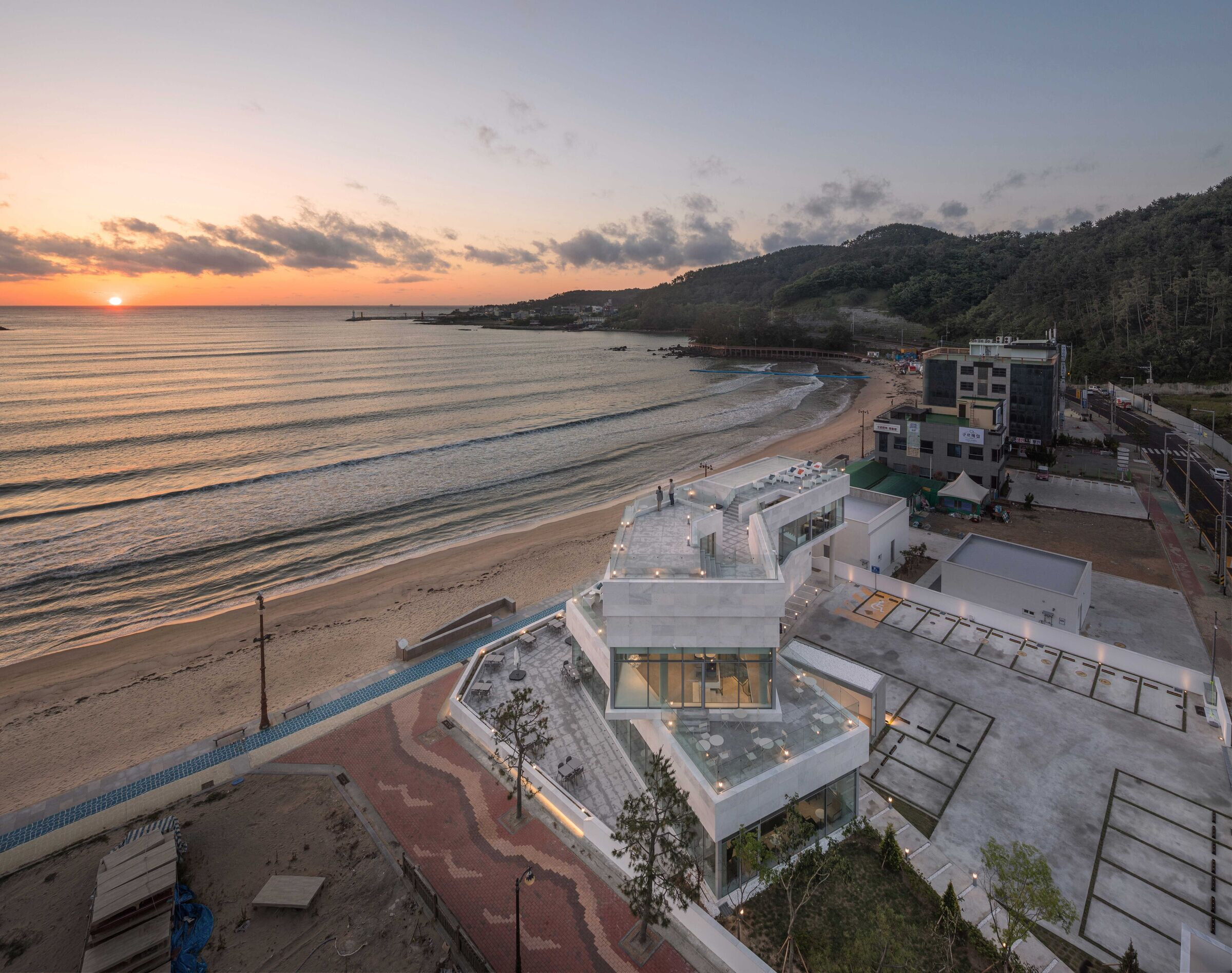 https://archello.com/story/115406/attachments/photos-videos/23 photo_credit Joonhwan Yoon