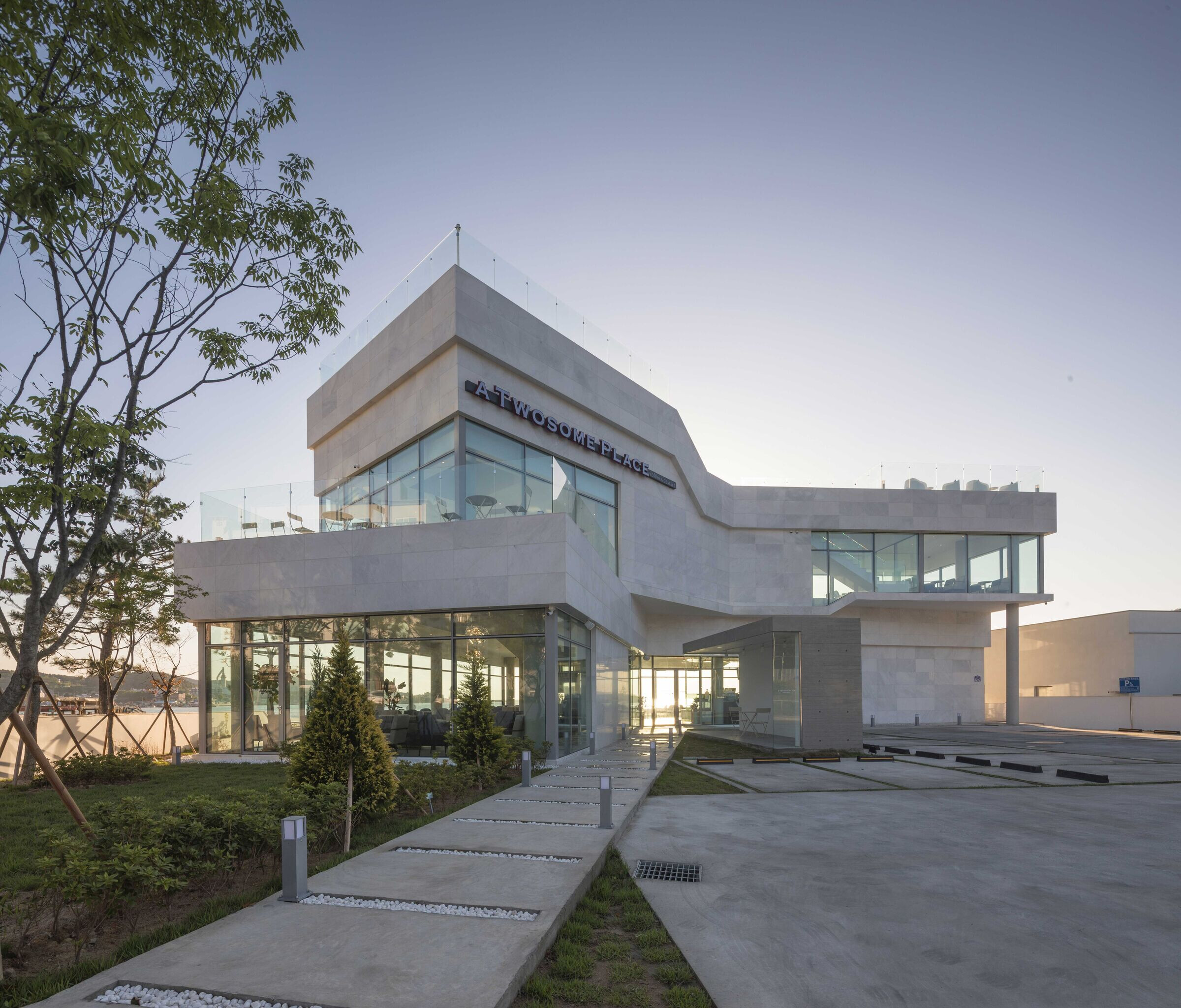 https://archello.com/story/115406/attachments/photos-videos/20 photo_credit Joonhwan Yoon