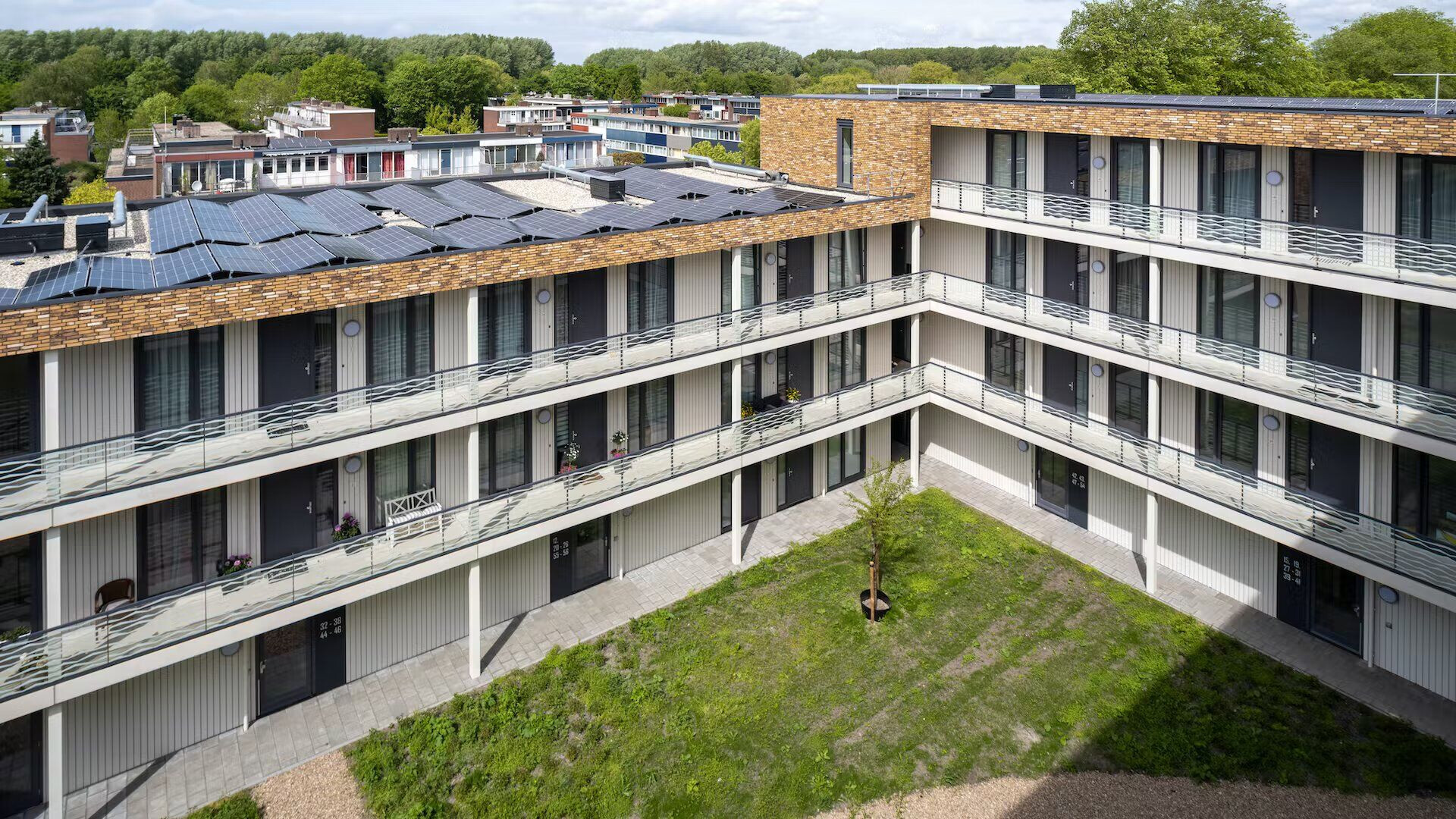 https://archello.com/story/115421/attachments/photos-videos/3