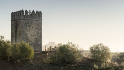 Antonio Raso + Alejandro B. Galán + César Egea restore the historic Torre de la Cabrilla Watchtower