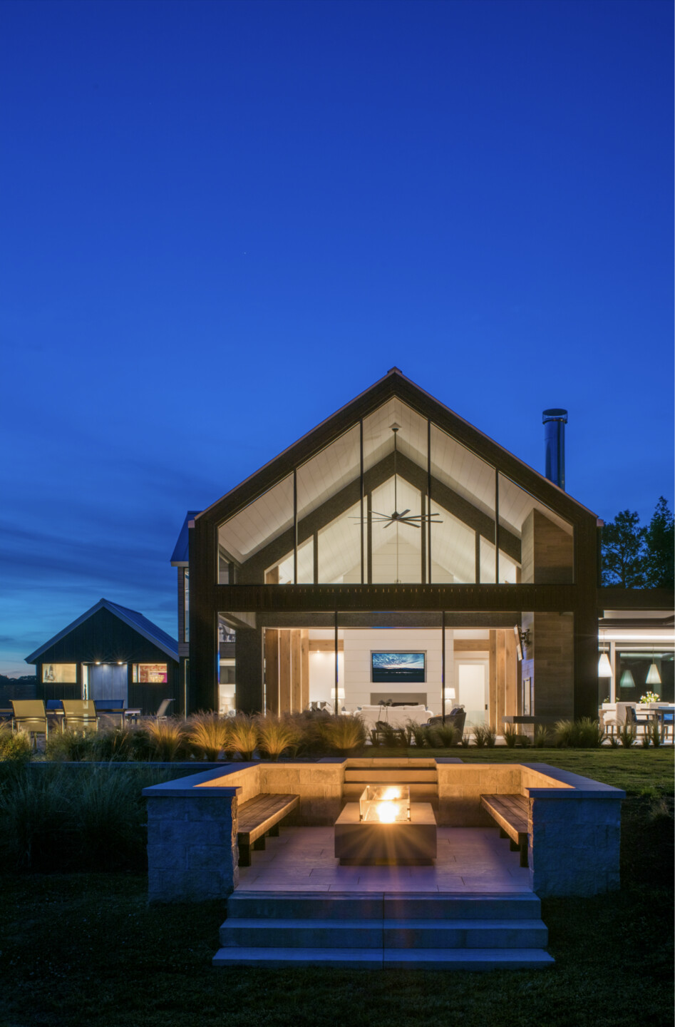 https://archello.com/story/115551/attachments/photos-videos/8 photo_credit Maxwell MacKenzie