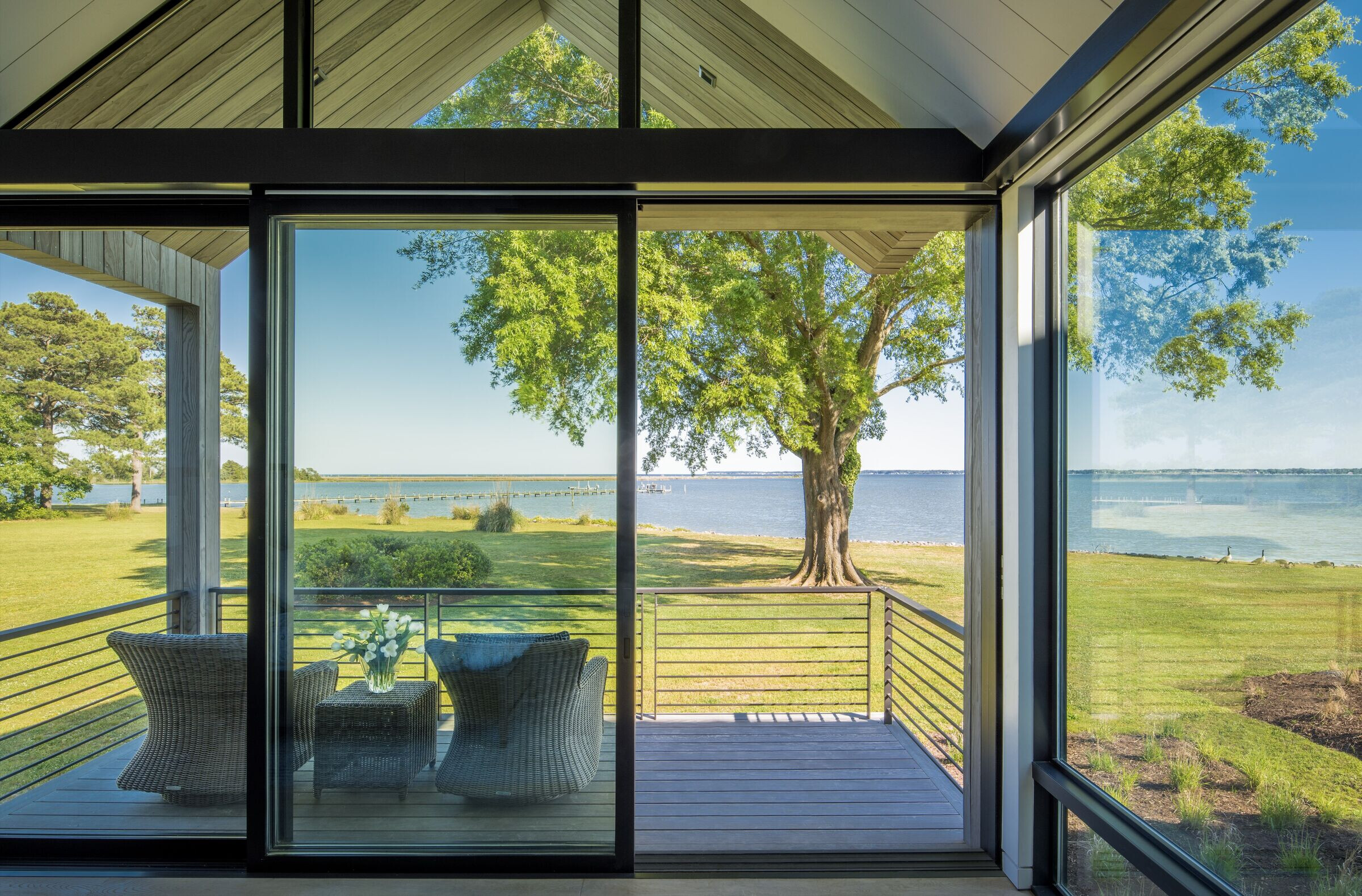https://archello.com/story/115551/attachments/photos-videos/19 photo_credit Maxwell MacKenzie