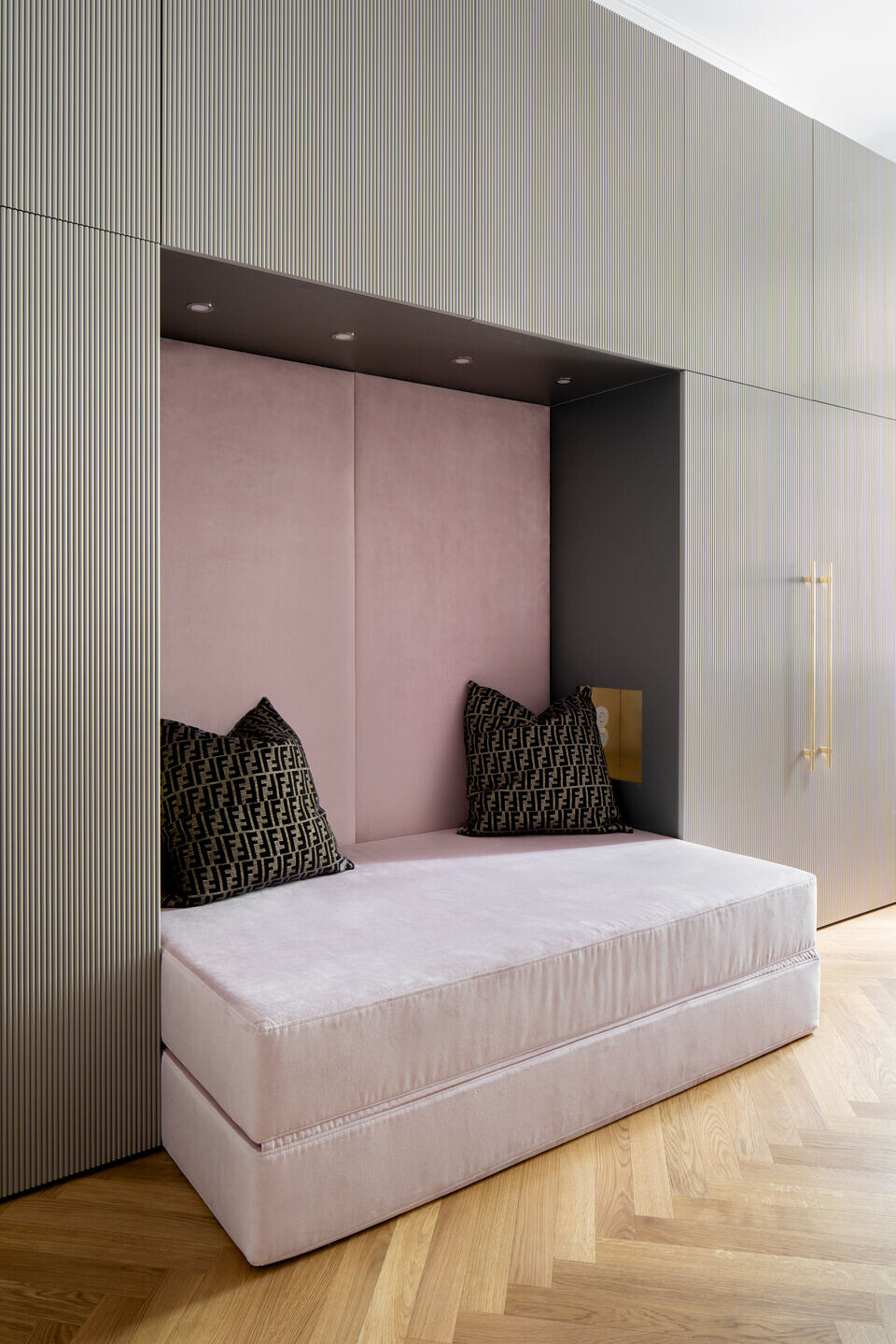 https://archello.com/story/115610/attachments/photos-videos/7 photo_credit Nate Cook