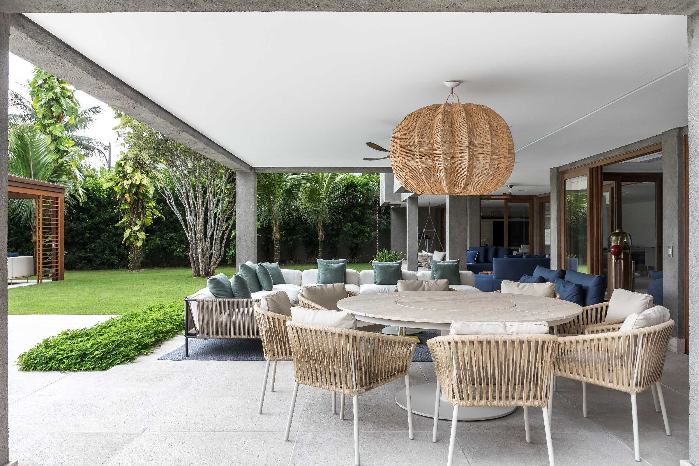 https://archello.com/story/115692/attachments/photos-videos/50 photo_credit Eduardo Macarios