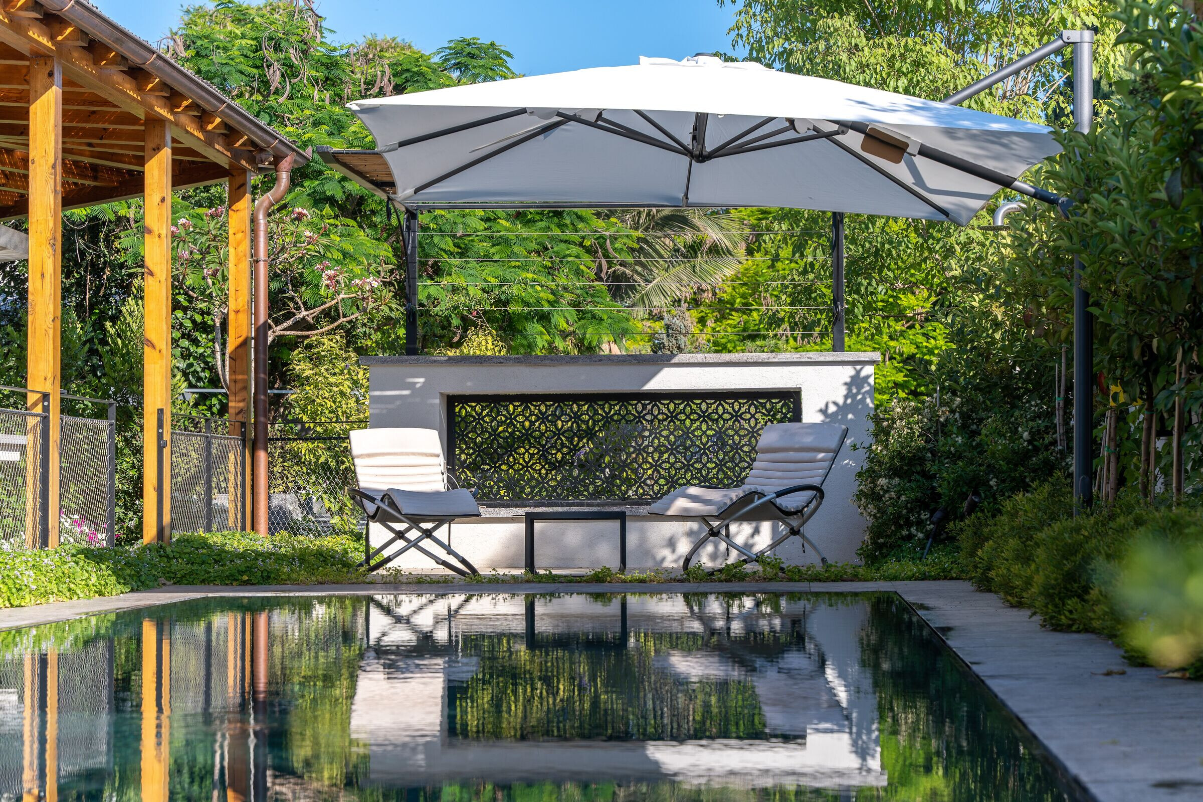 https://archello.com/story/115747/attachments/photos-videos/4 photo_credit Oren Alon