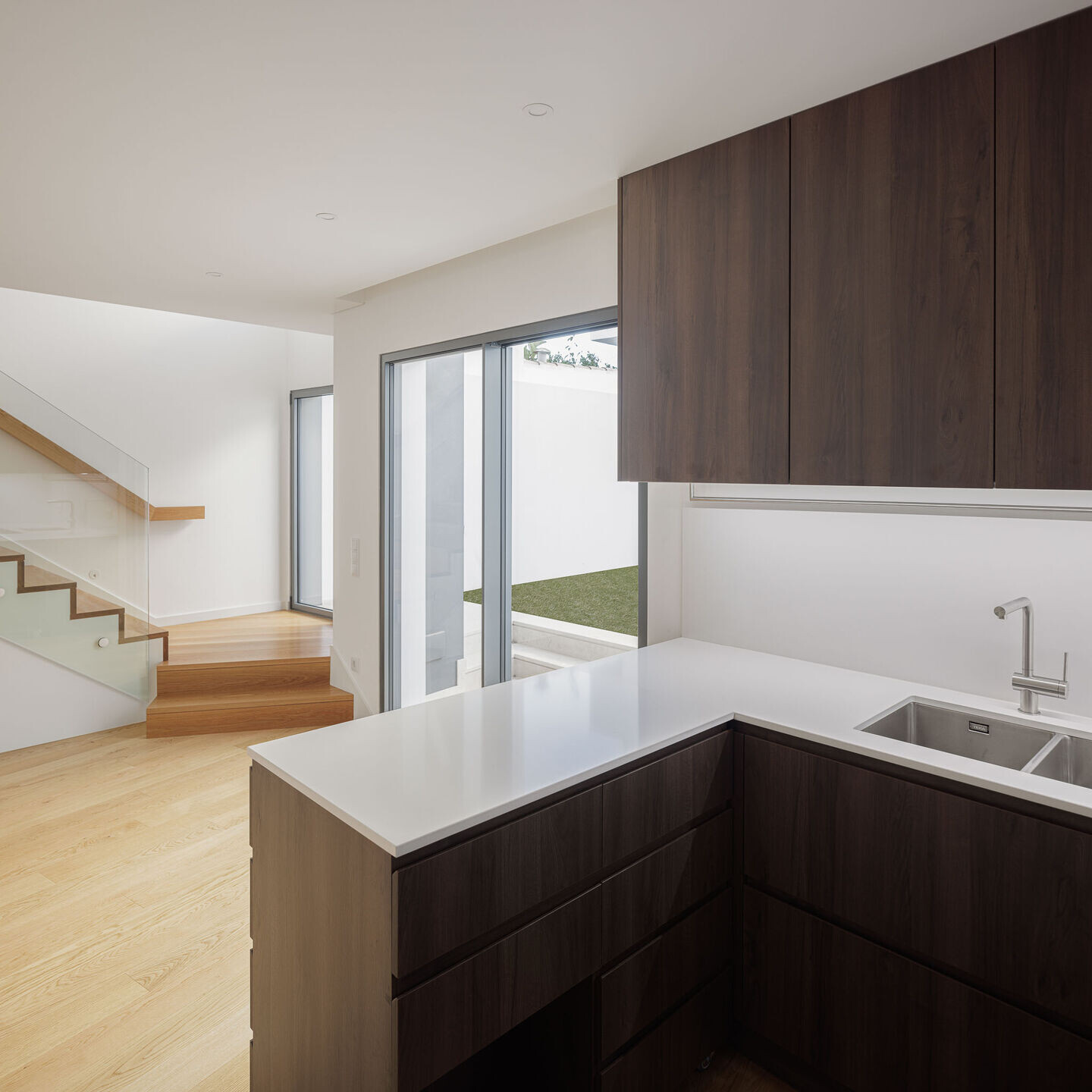 https://archello.com/story/115831/attachments/photos-videos/8 photo_credit Ivo Tavares Studio