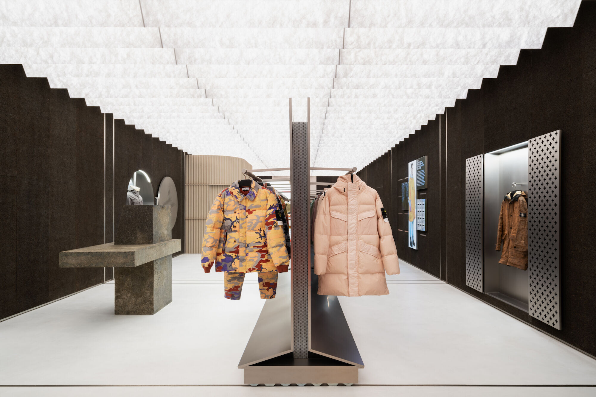 photo_credit Marco Cappelletti, Courtesy of OMA / AMO and Stone Island