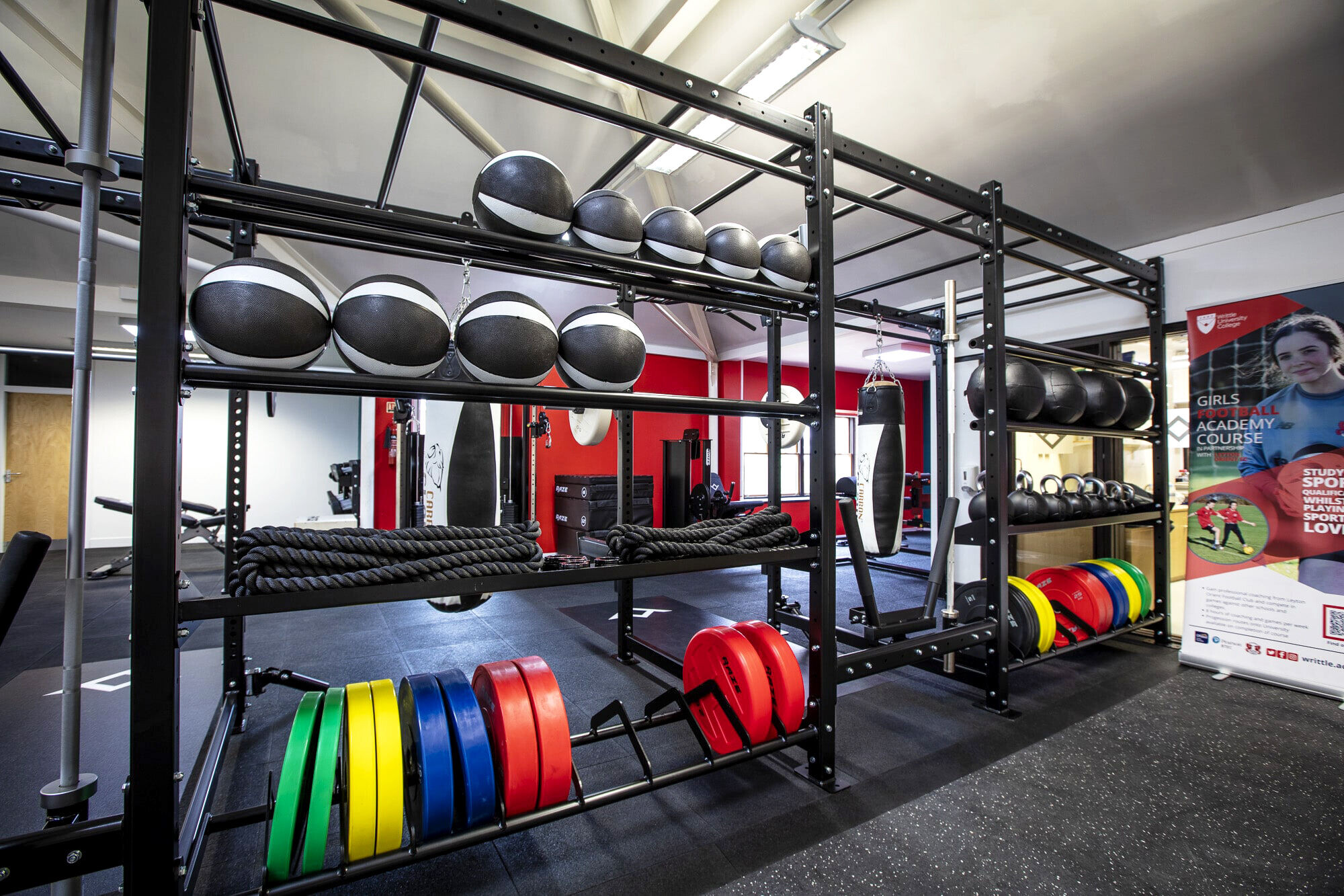 https://archello.com/story/115902/attachments/photos-videos/4 photo_credit IndigoFitness