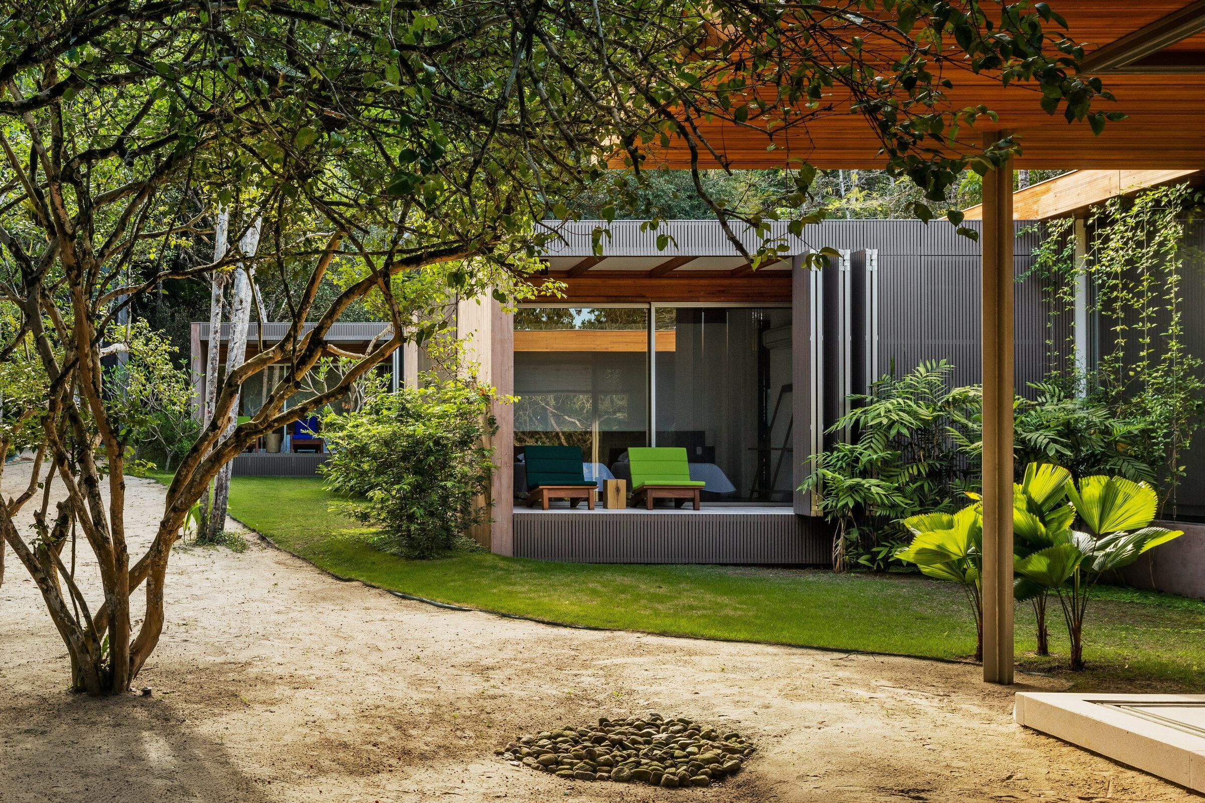 https://archello.com/story/115864/attachments/photos-videos/13 photo_credit Nelson Kon