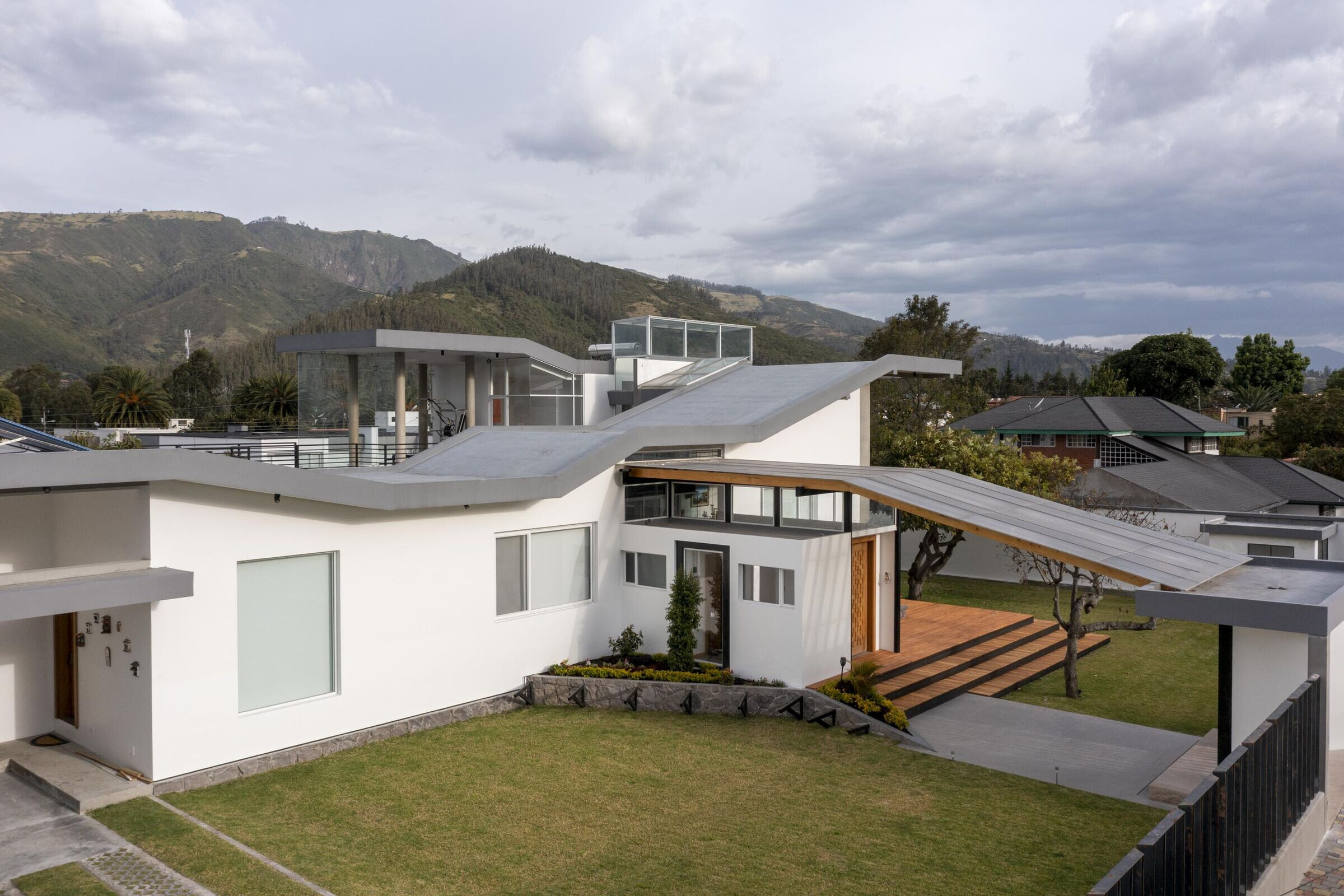 https://archello.com/story/115908/attachments/photos-videos/3 photo_credit Andres Villota