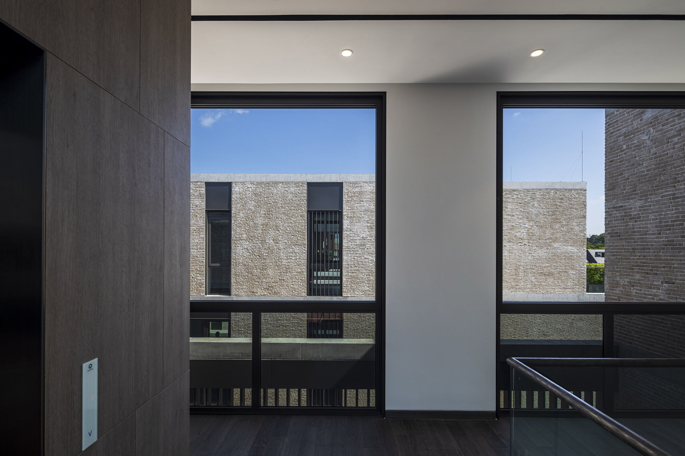 https://archello.com/story/115912/attachments/photos-videos/5 photo_credit Marc Tey