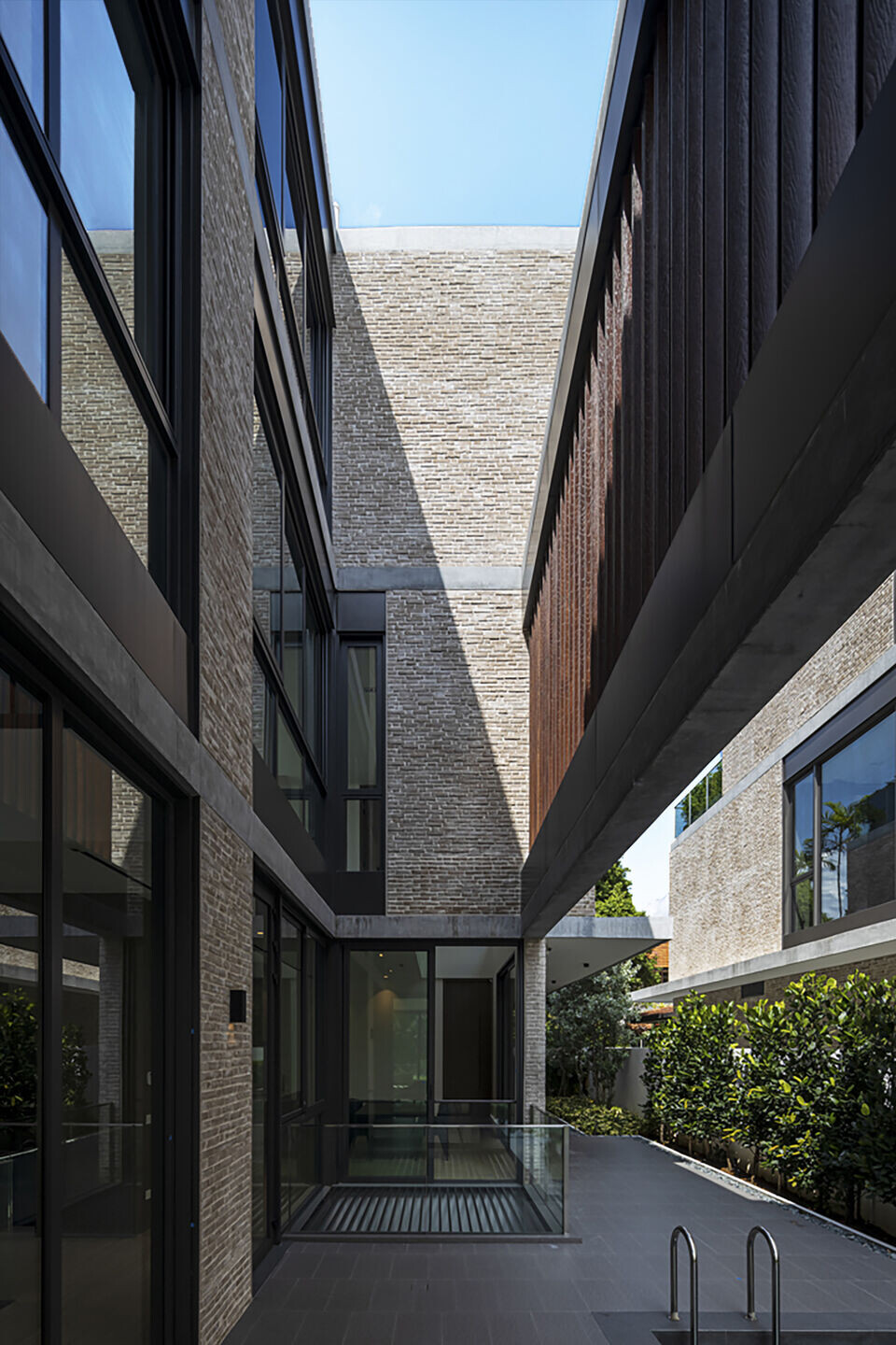 https://archello.com/story/115912/attachments/photos-videos/4 photo_credit Marc Tey