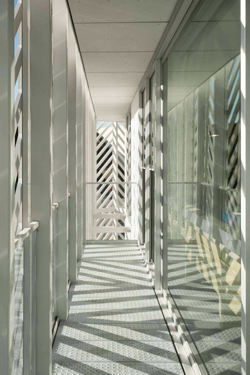 https://archello.com/story/116032/attachments/photos-videos/4 photo_credit Richard Wong