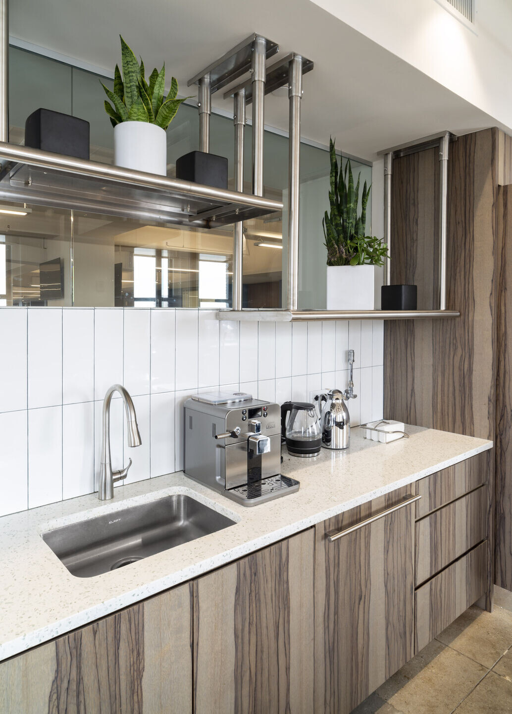 https://archello.com/story/116055/attachments/photos-videos/4 photo_credit Adrian Wilson